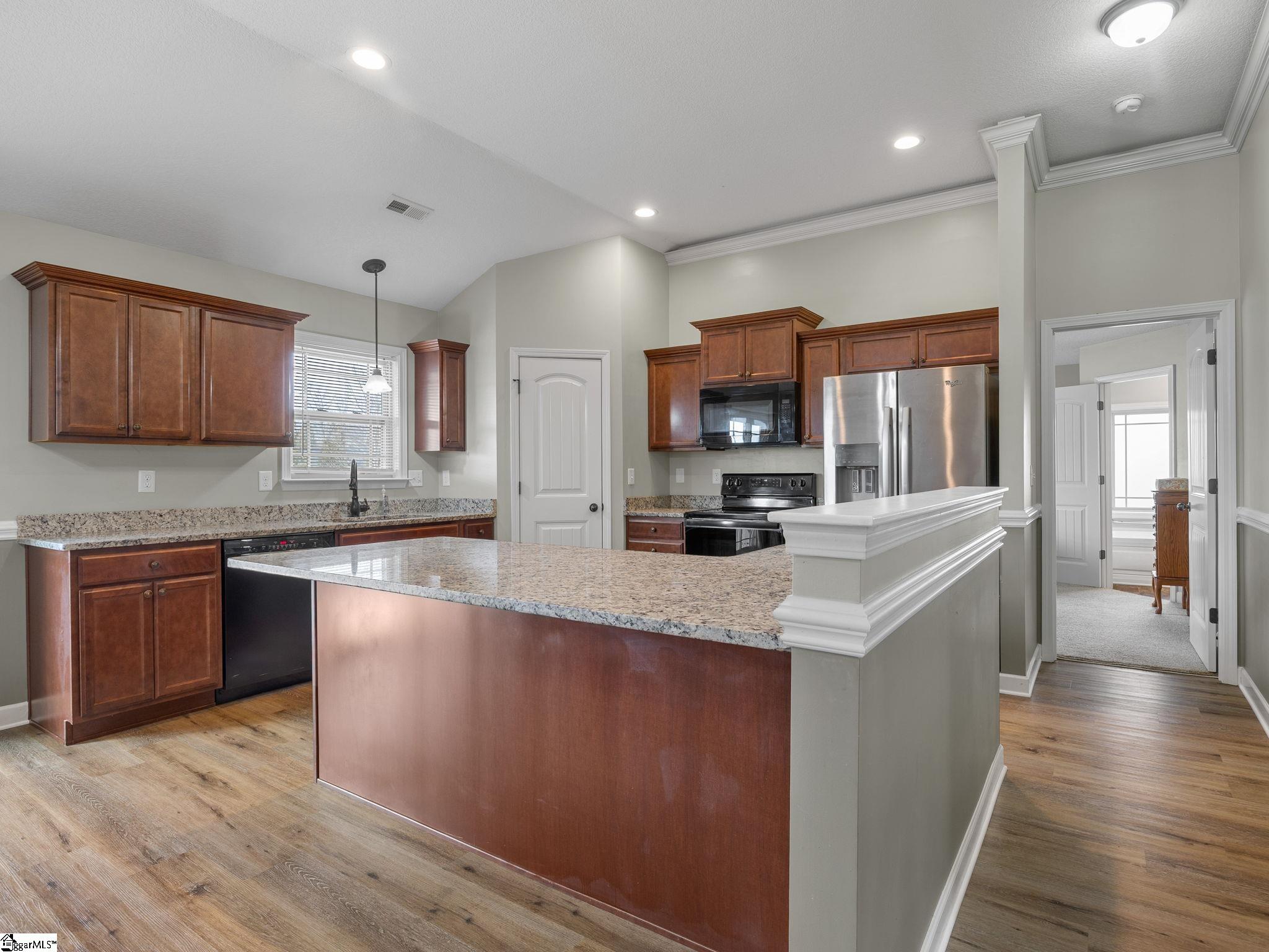 313 Highland Springs Loop