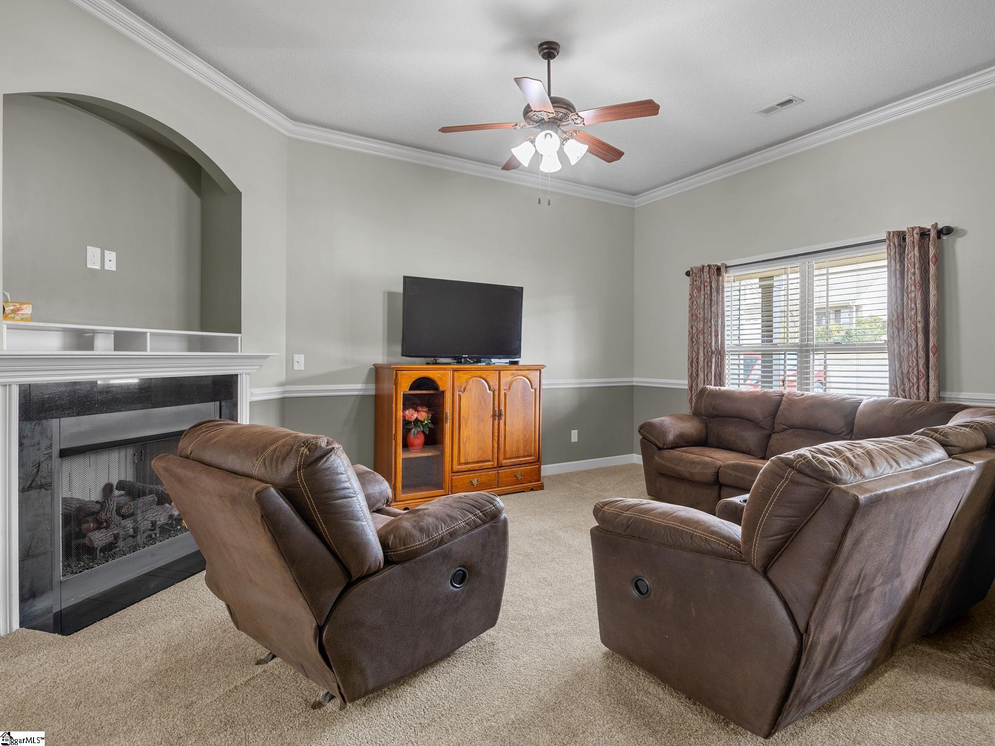 313 Highland Springs Loop