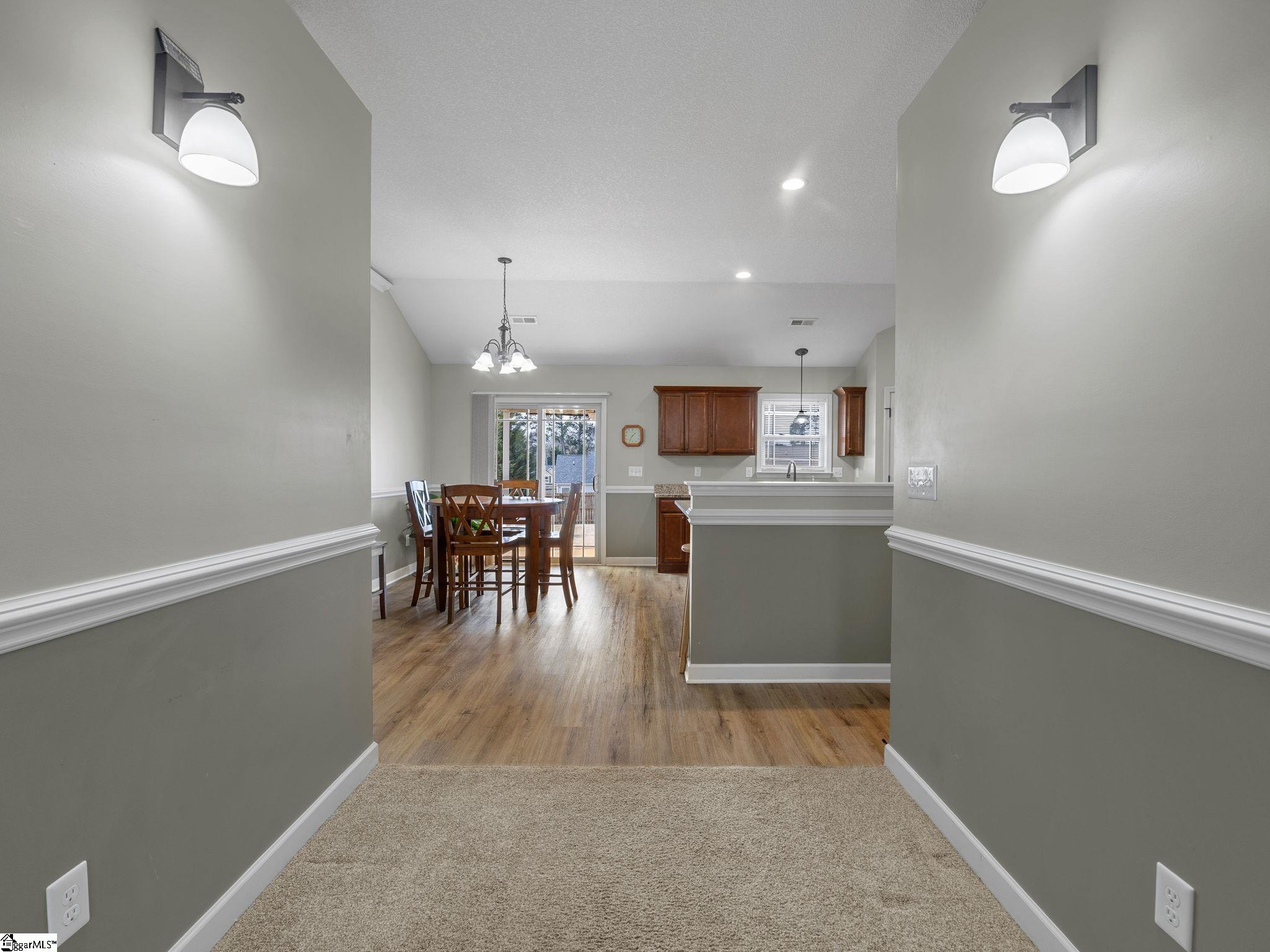 313 Highland Springs Loop