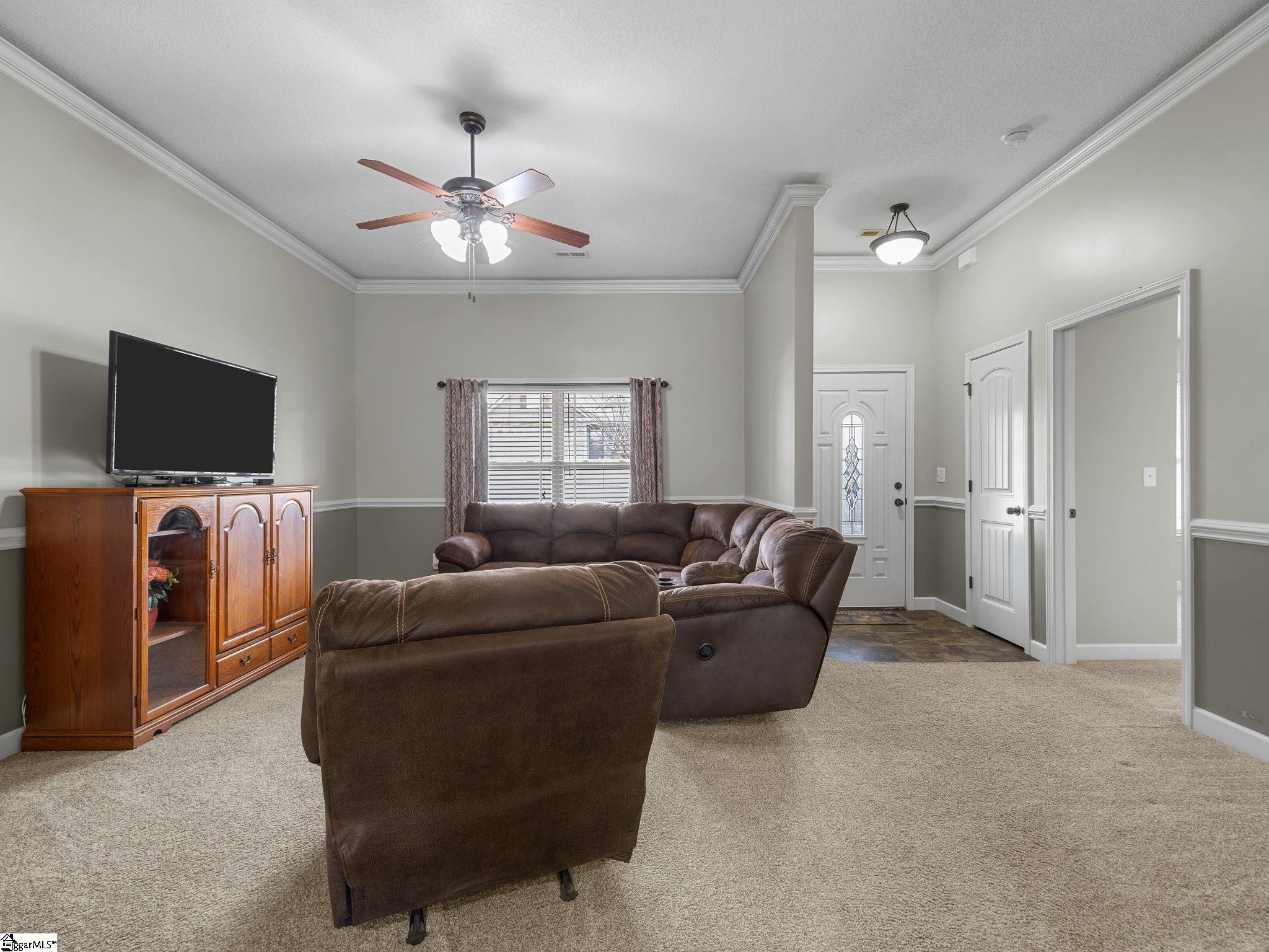 313 Highland Springs Loop