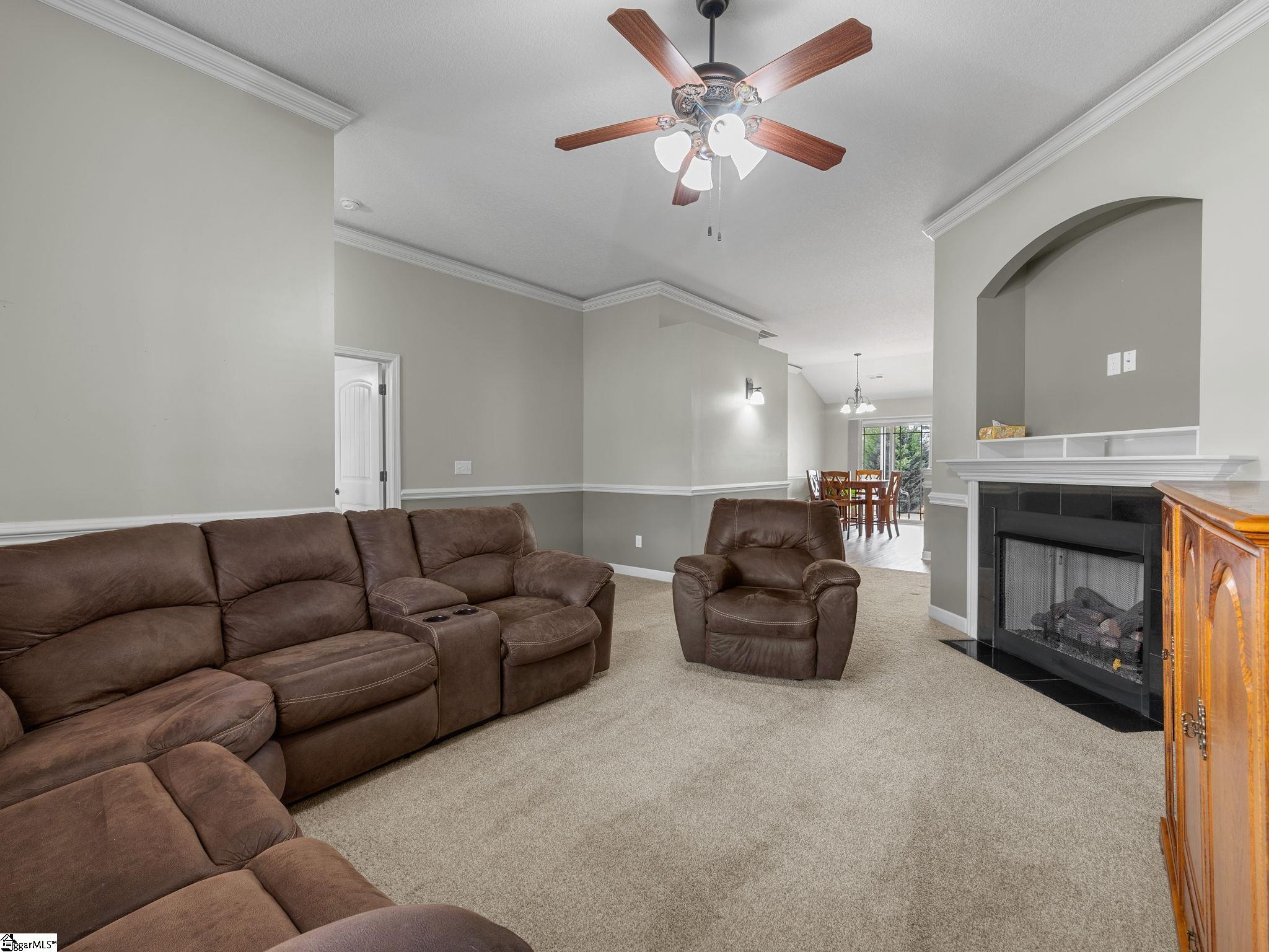 313 Highland Springs Loop