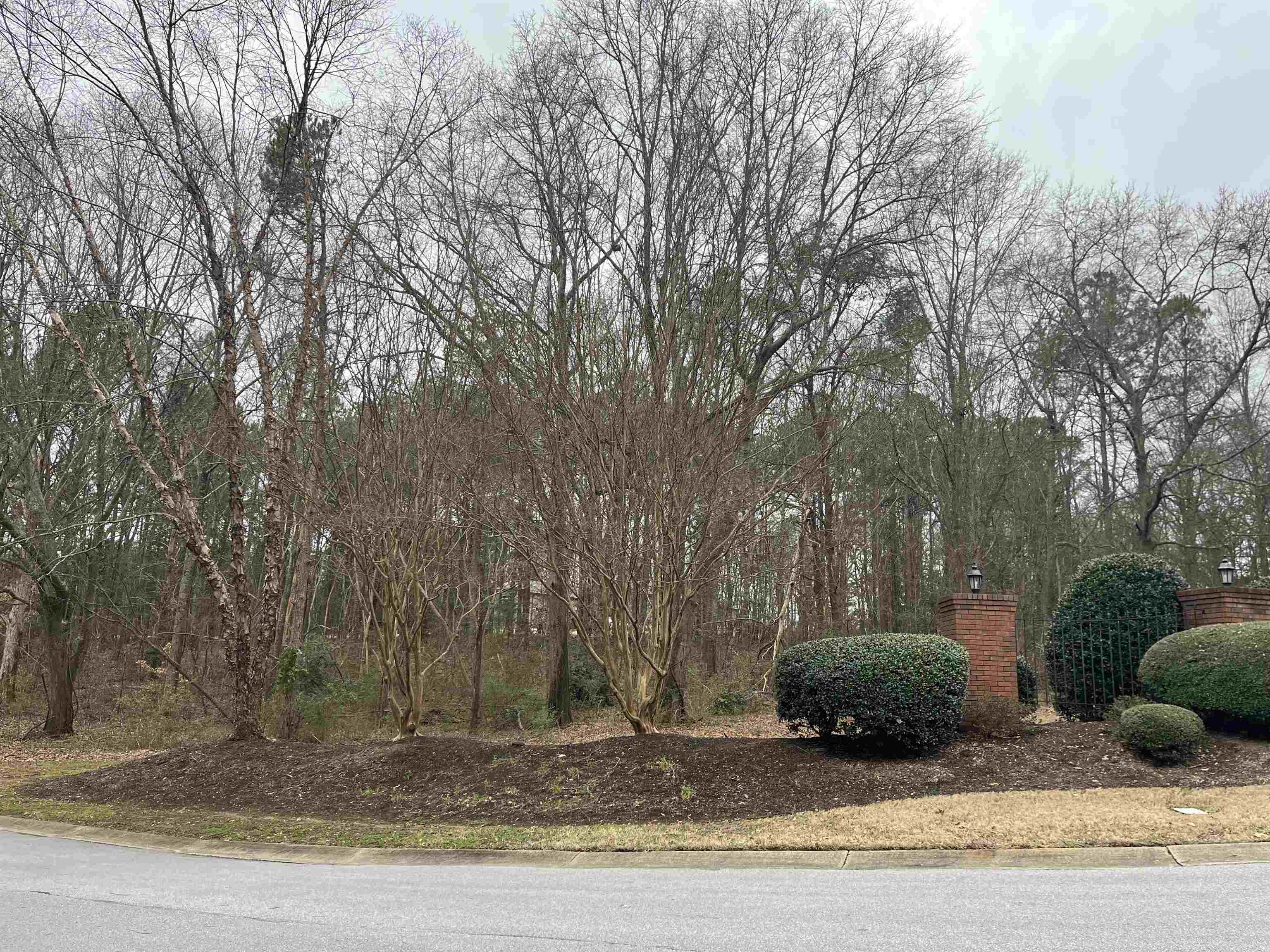 106 Sugarmill Ln