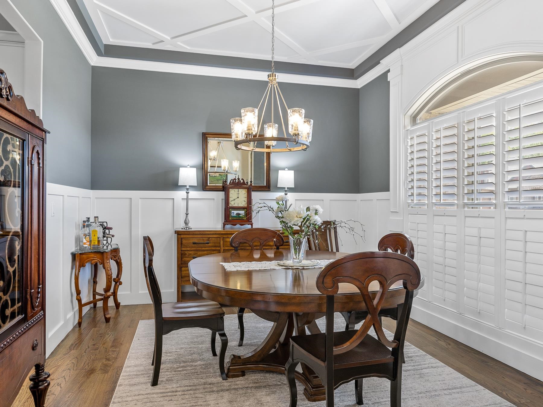301 La Novia Court