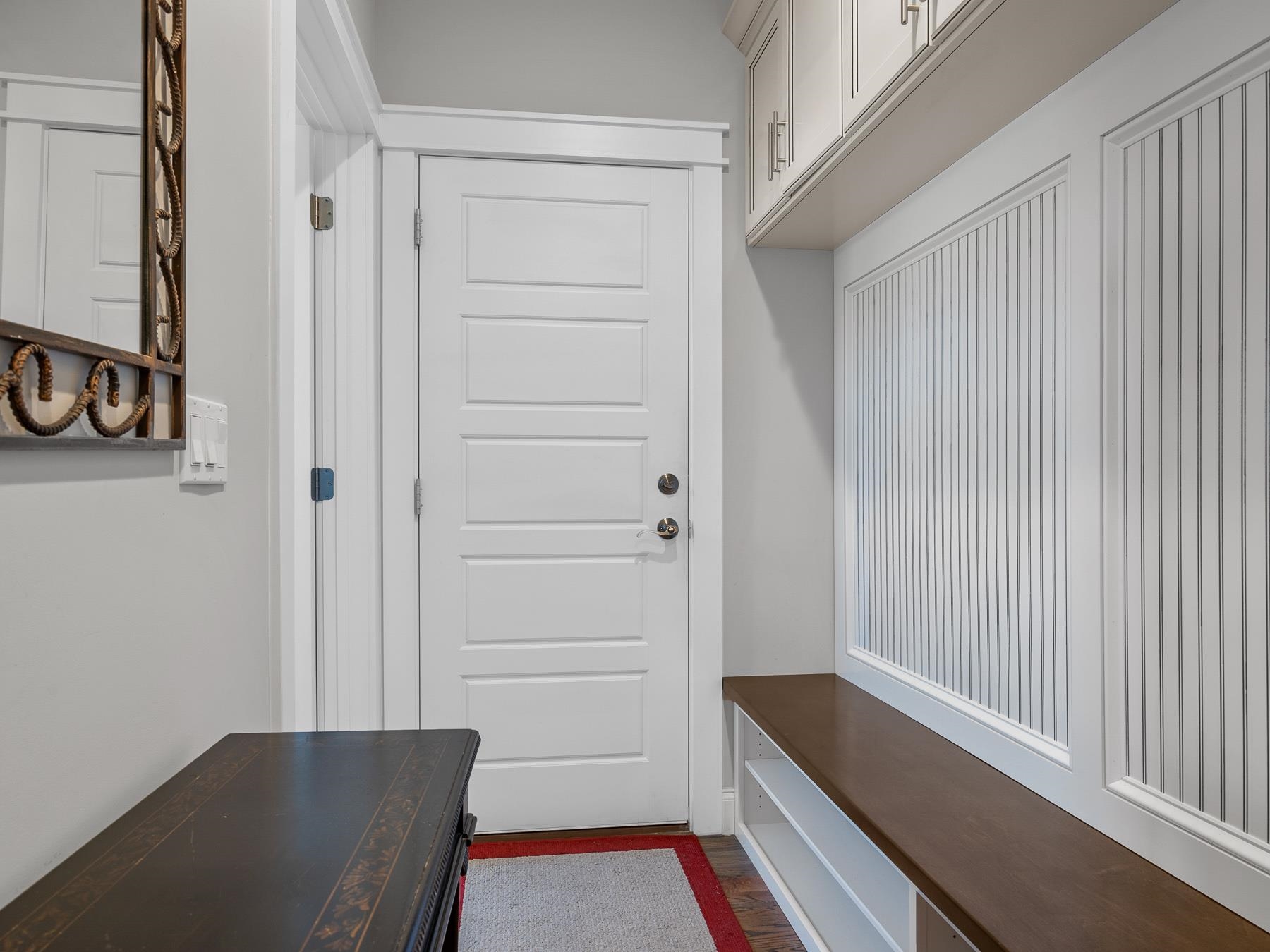 301 La Novia Court