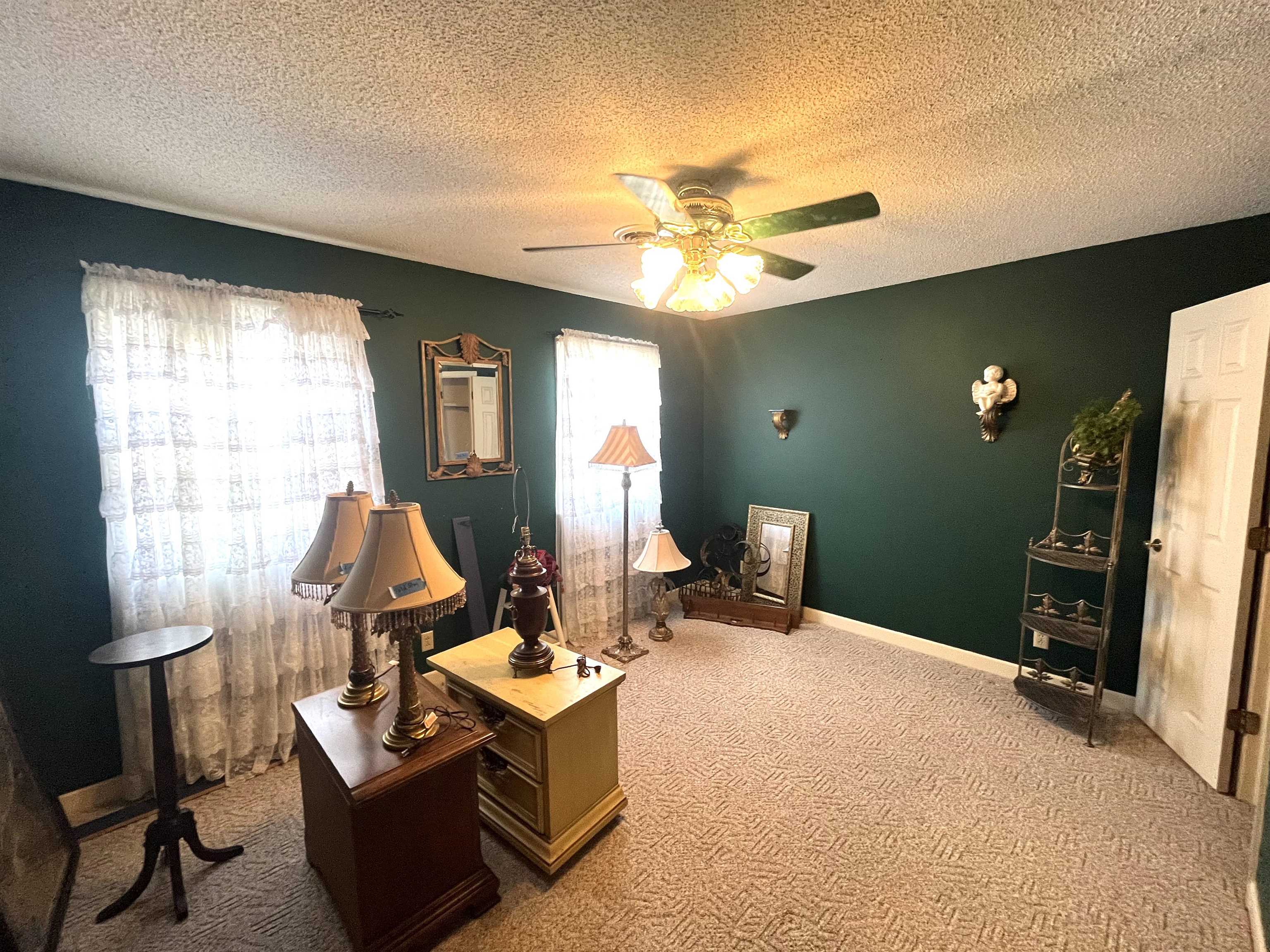822 Shoresbrook Drive
