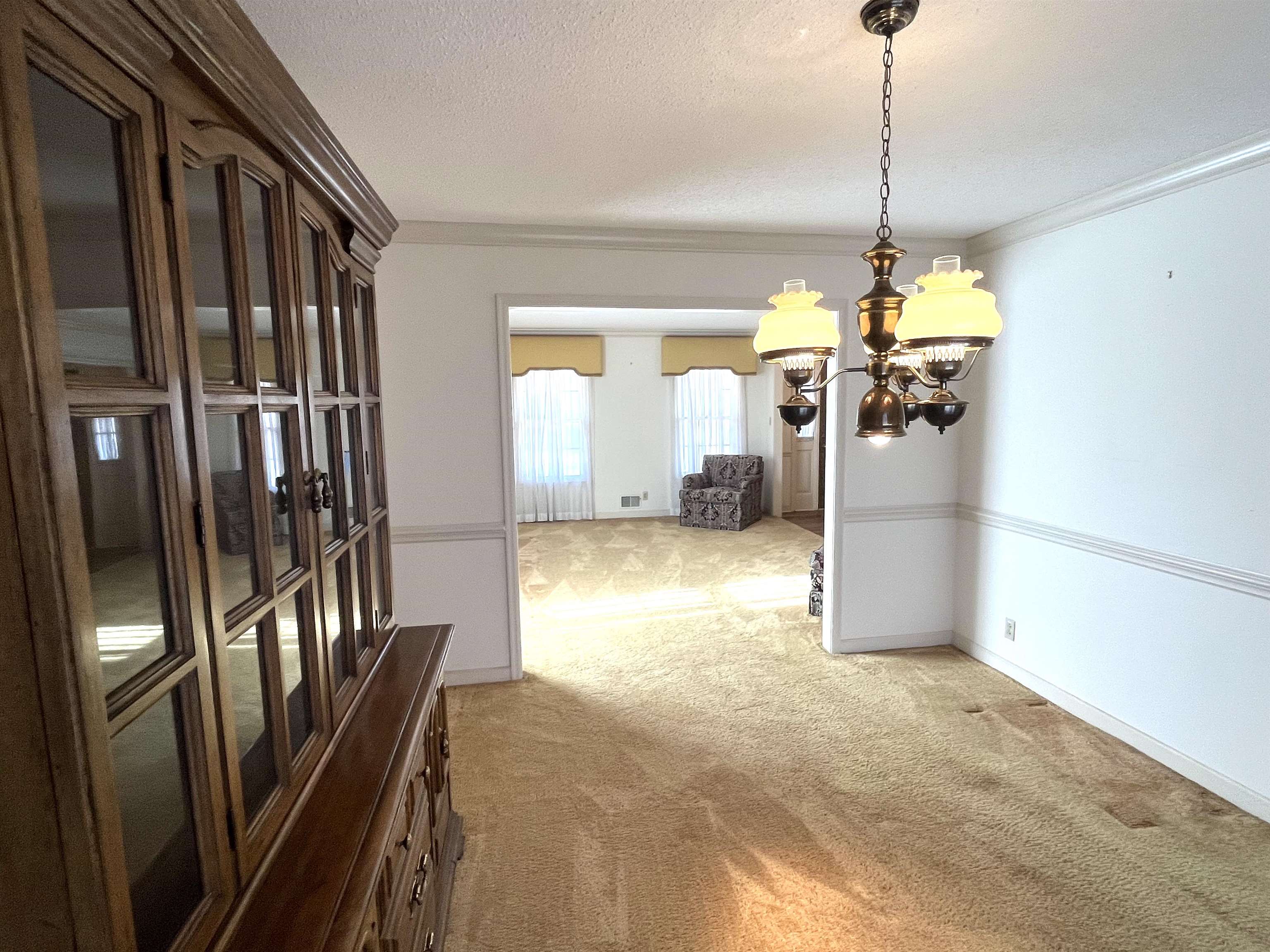 822 Shoresbrook Drive