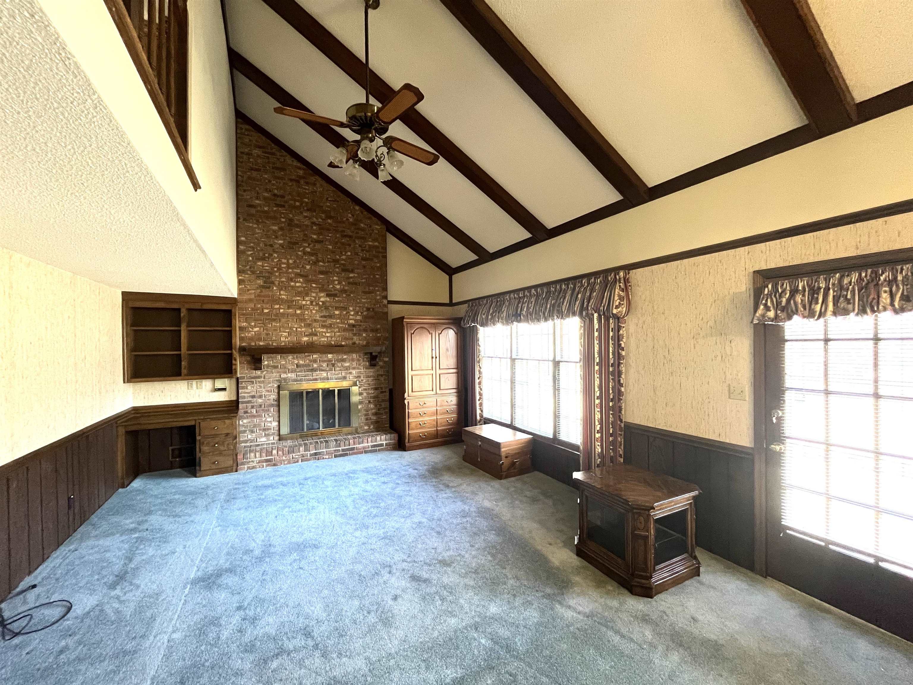 822 Shoresbrook Drive