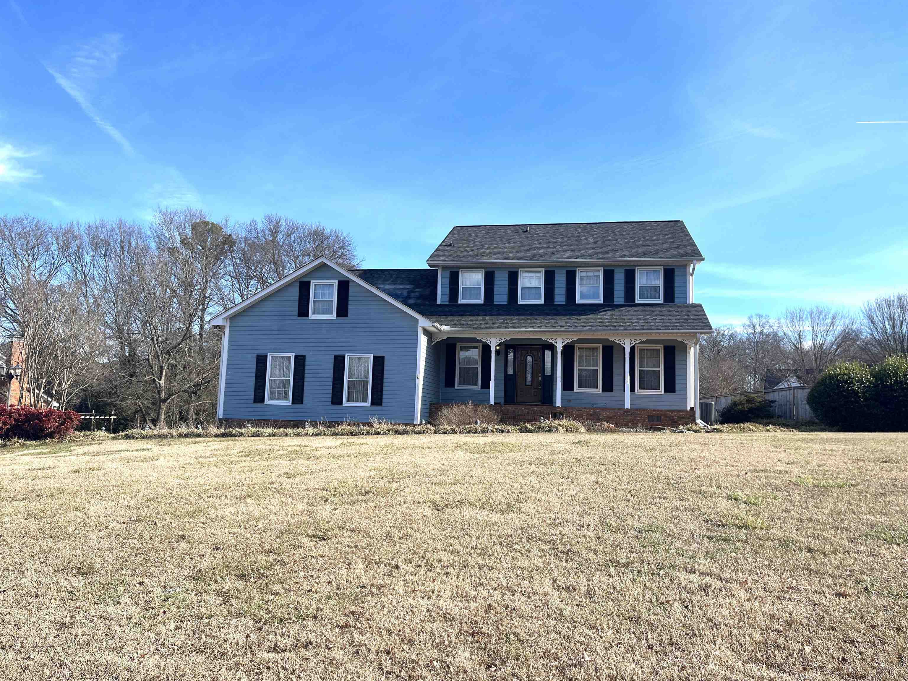 822 Shoresbrook Drive