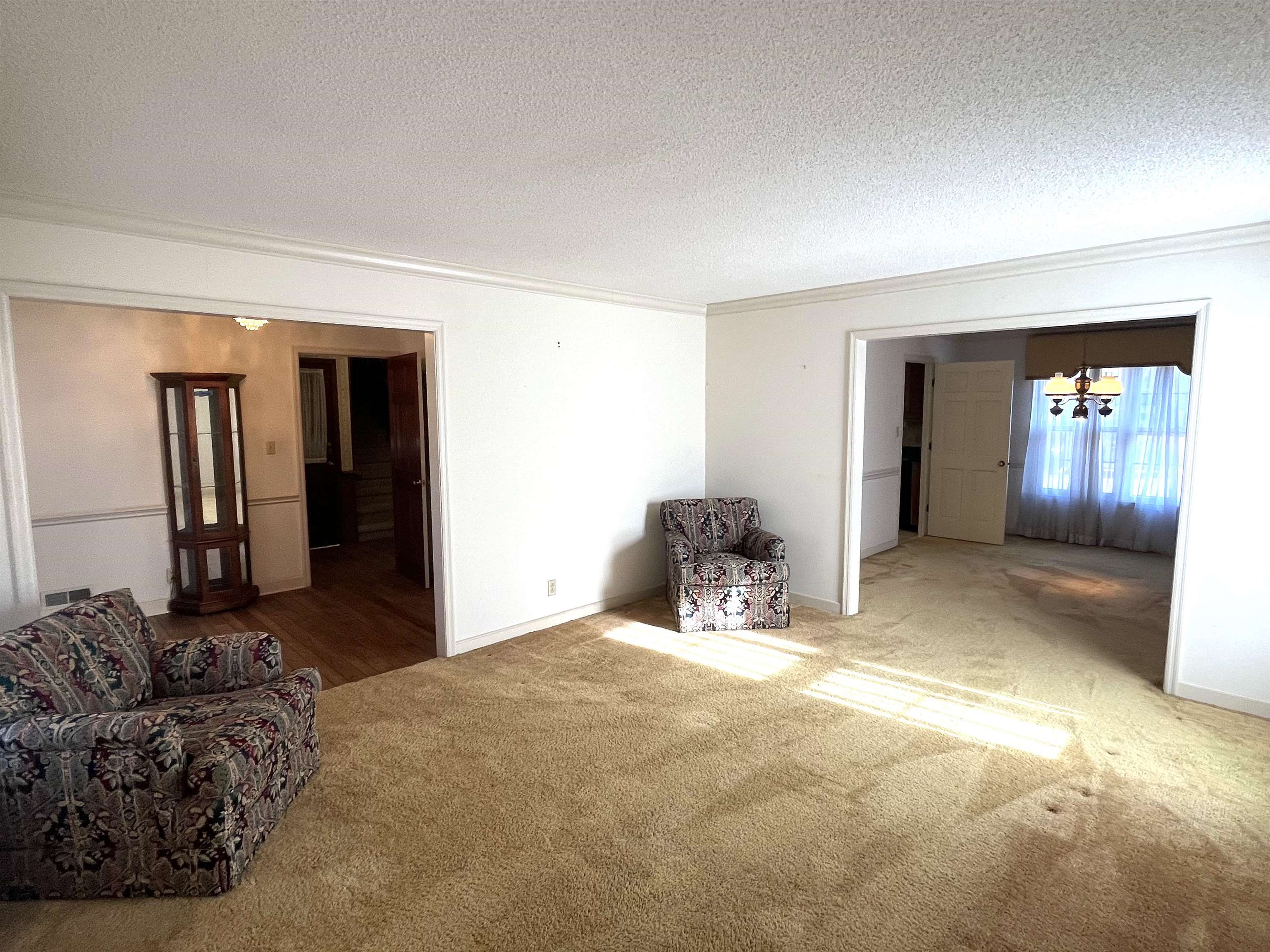 822 Shoresbrook Drive