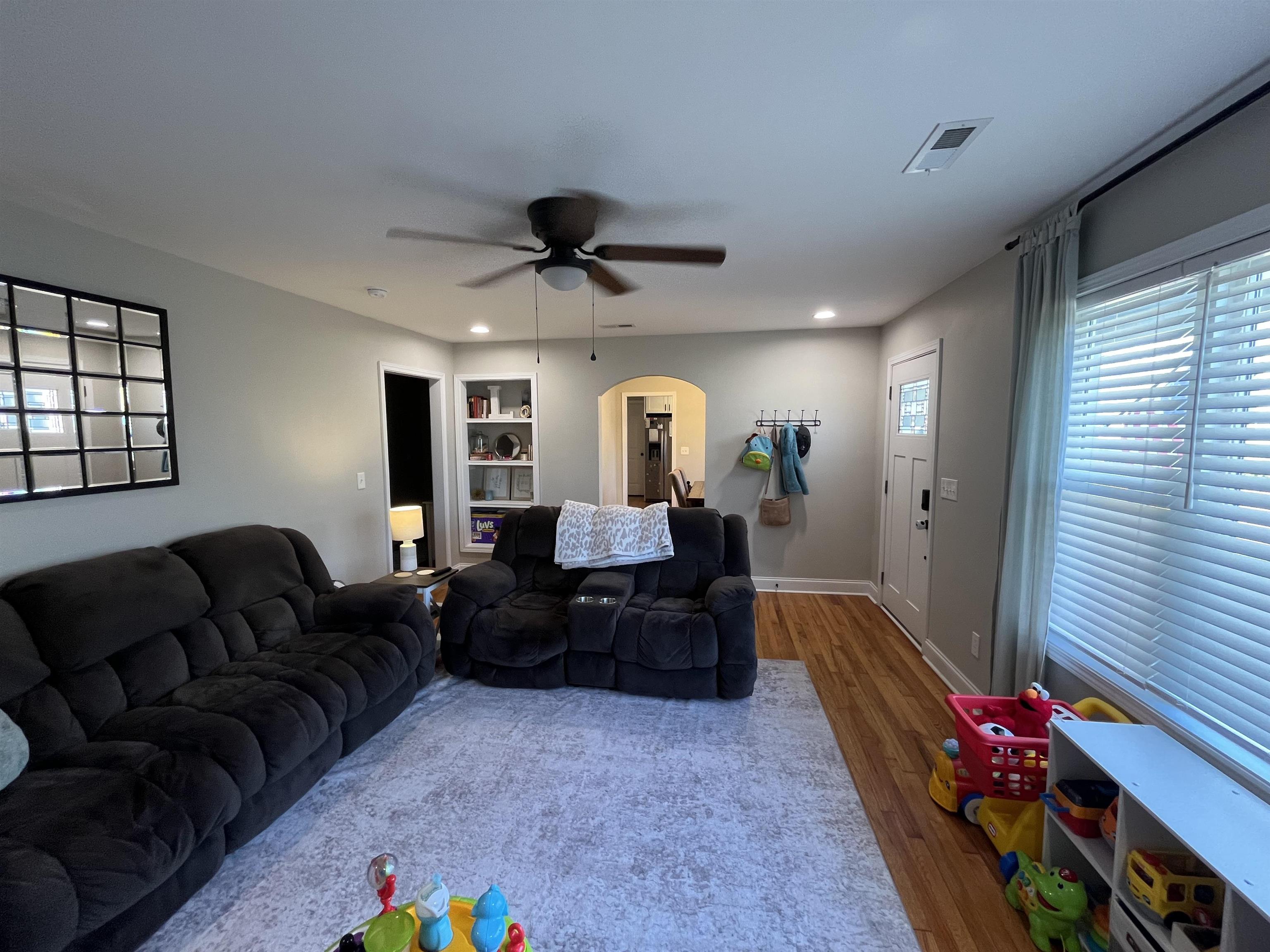 1105 Old Spartanburg Highway