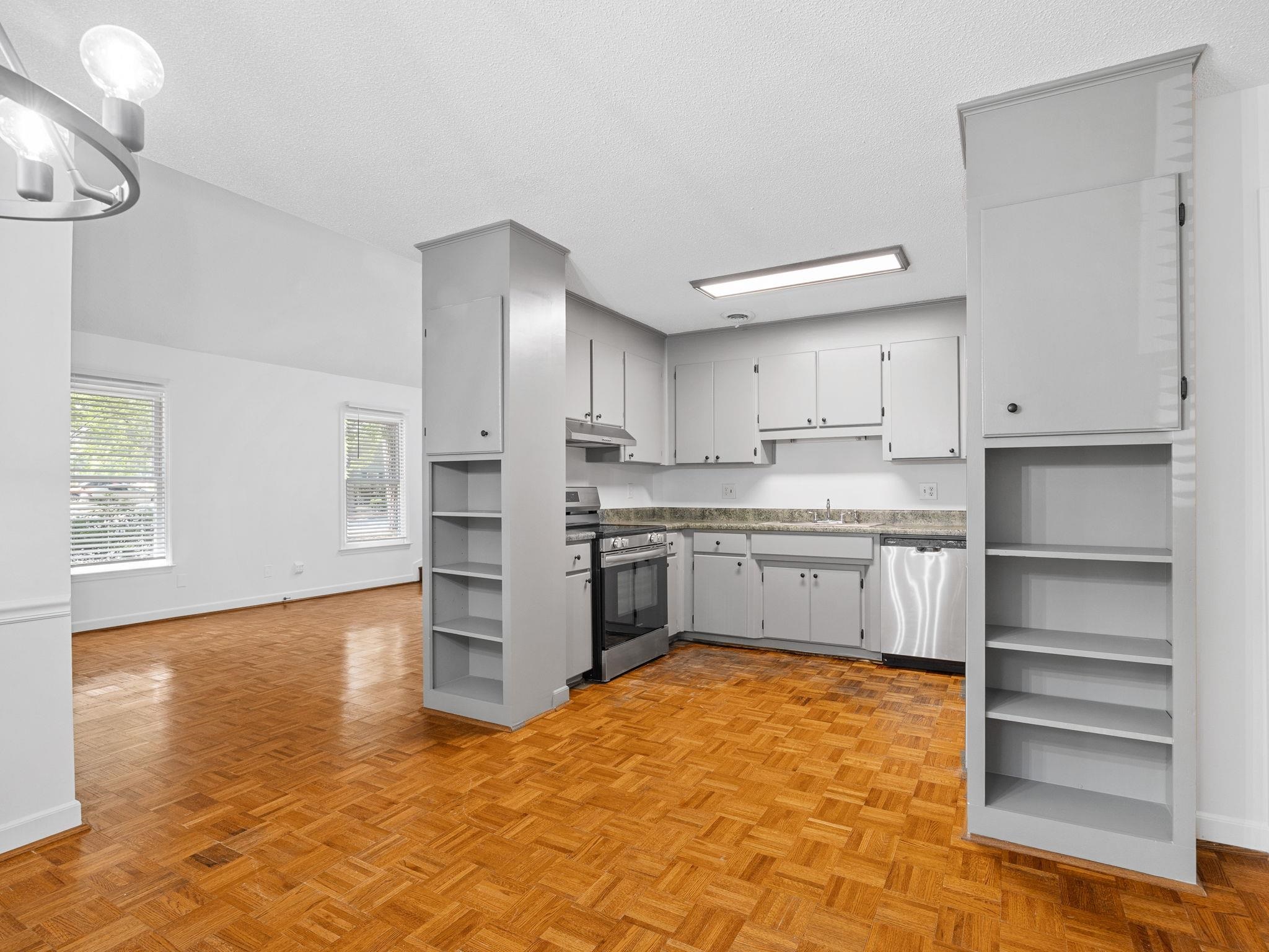 113 Inwood Court