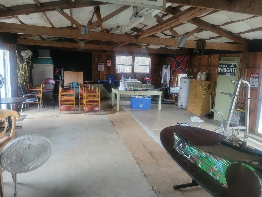 3621 New Cut Road