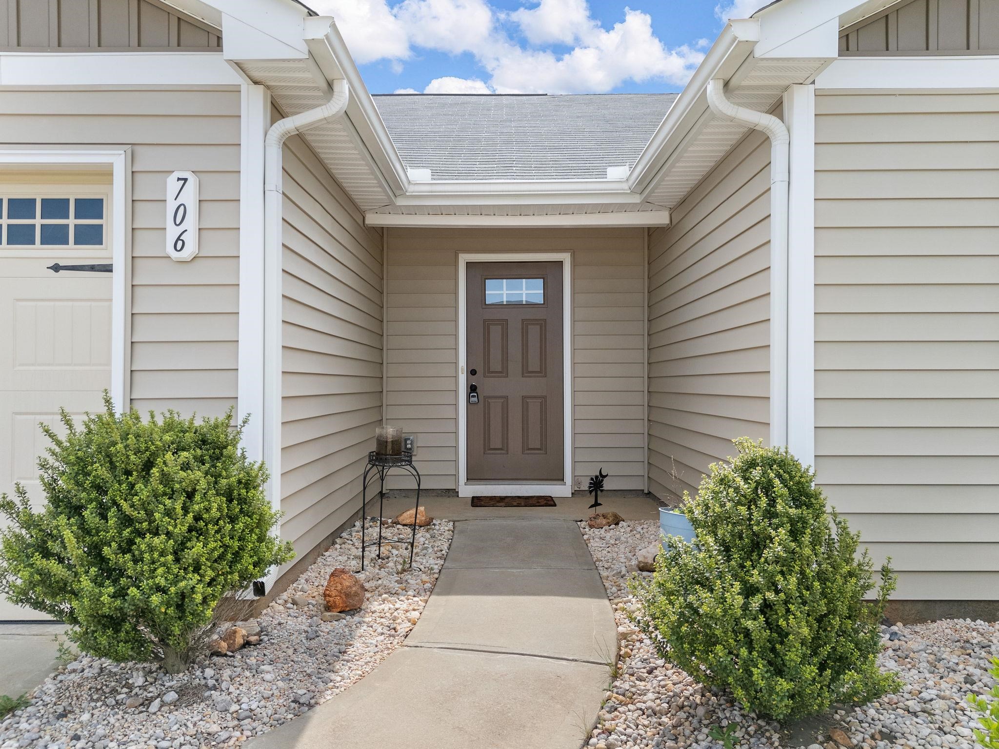 706 Jacobs Trail