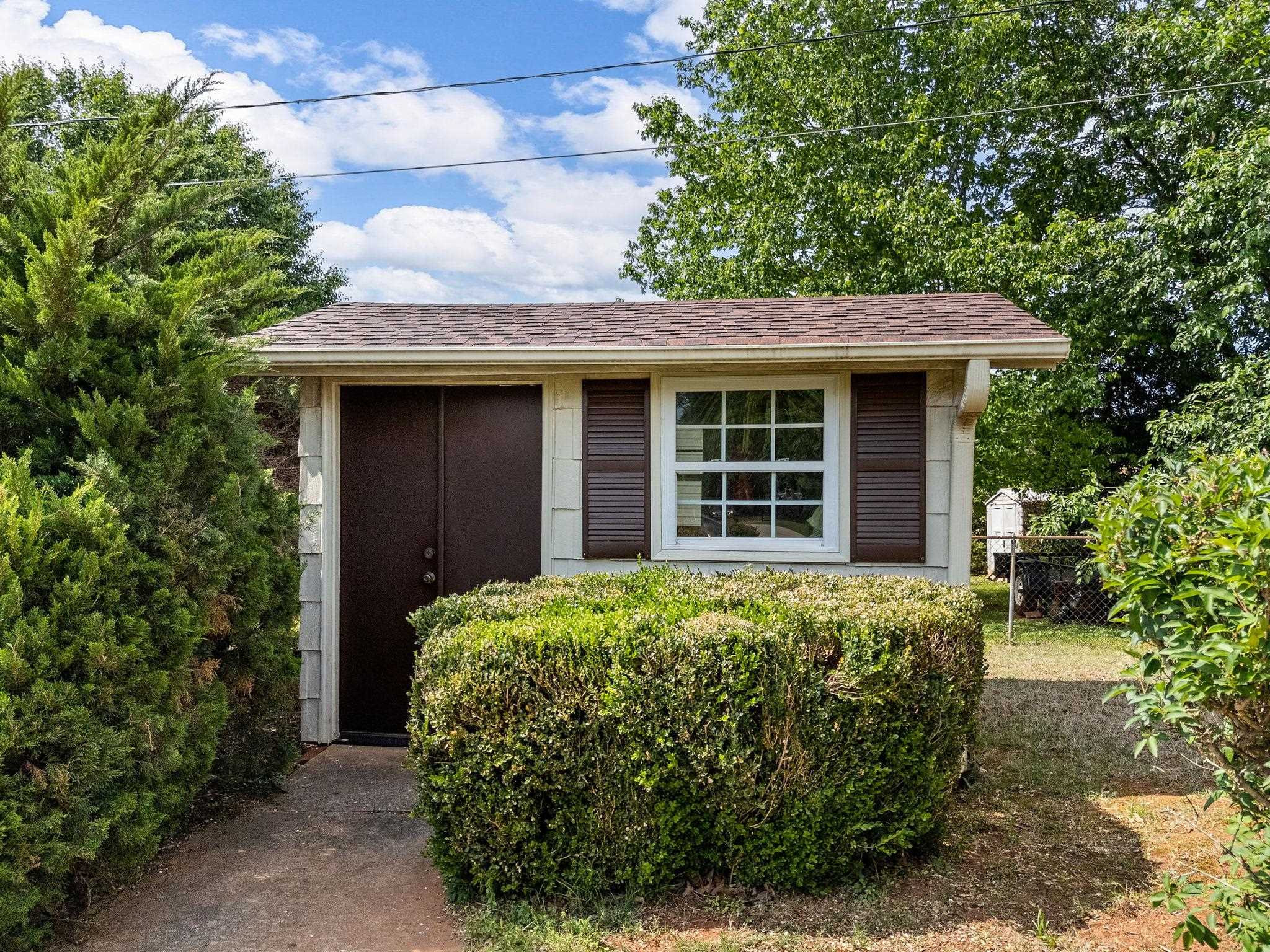 107 Forestdale Drive