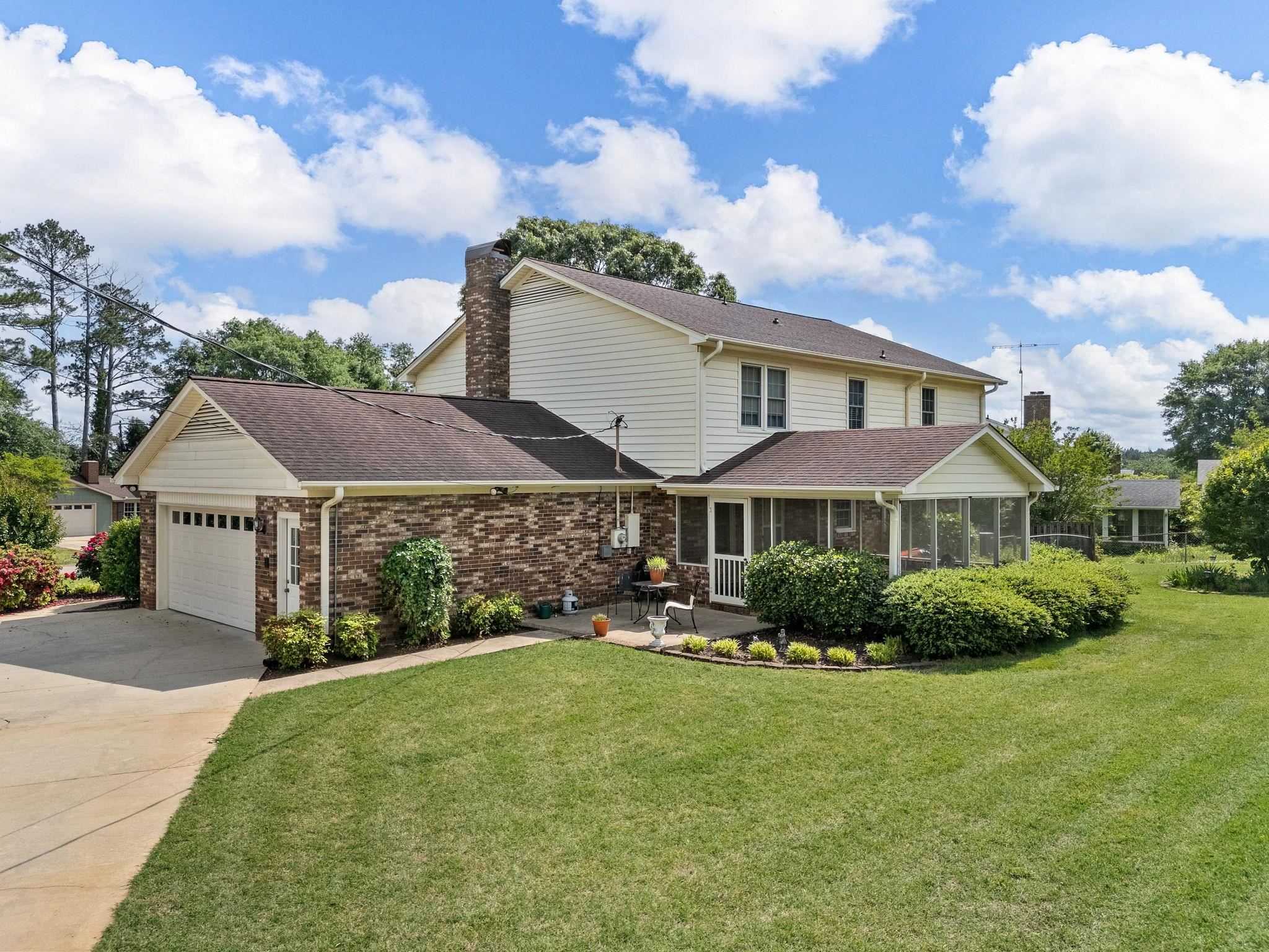 107 Forestdale Drive