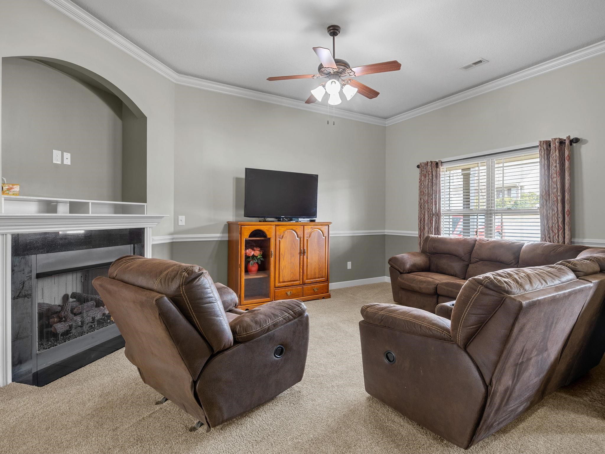 313 Highland Springs Loop