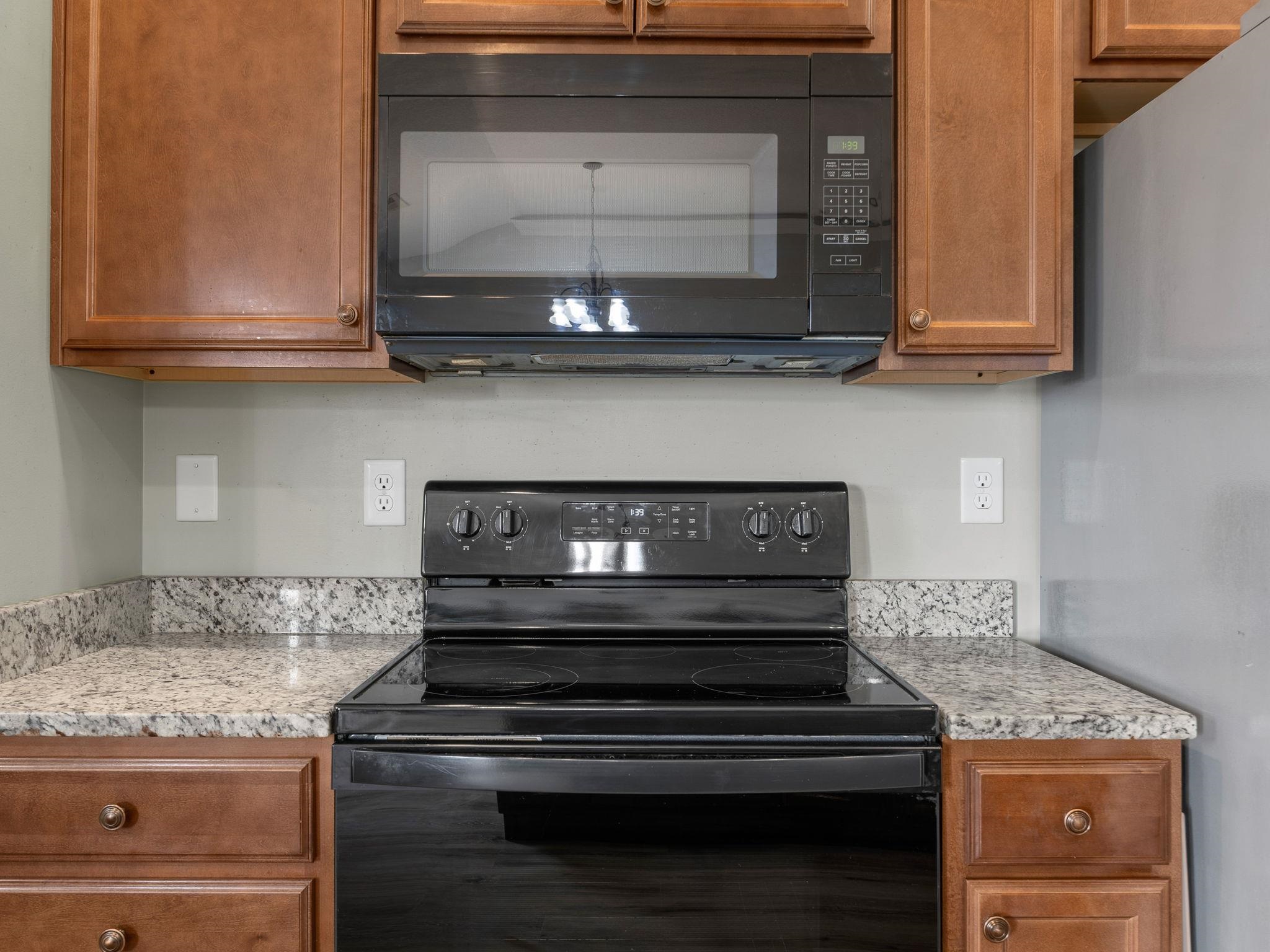 313 Highland Springs Loop