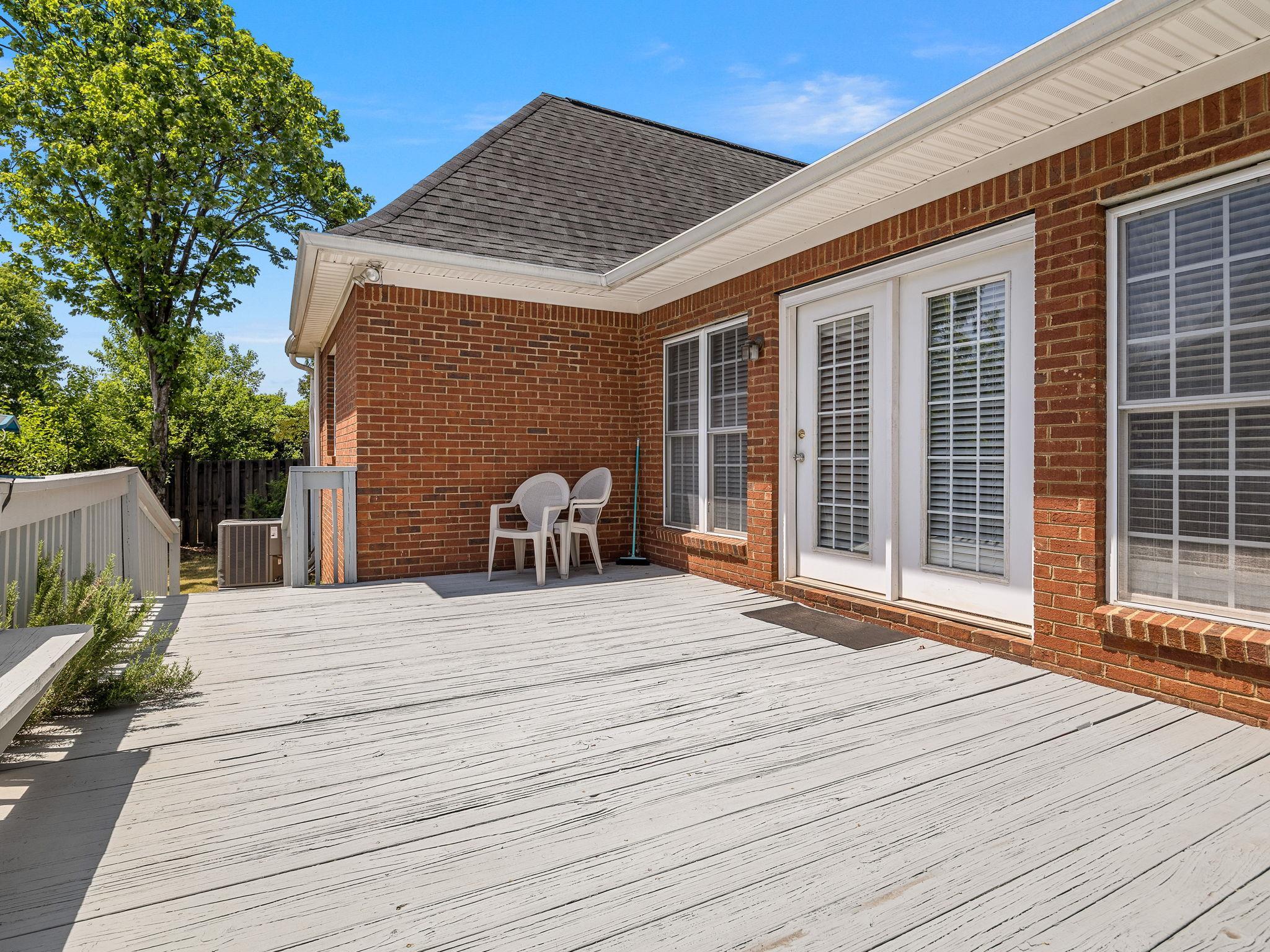 81 Arbours West Lane