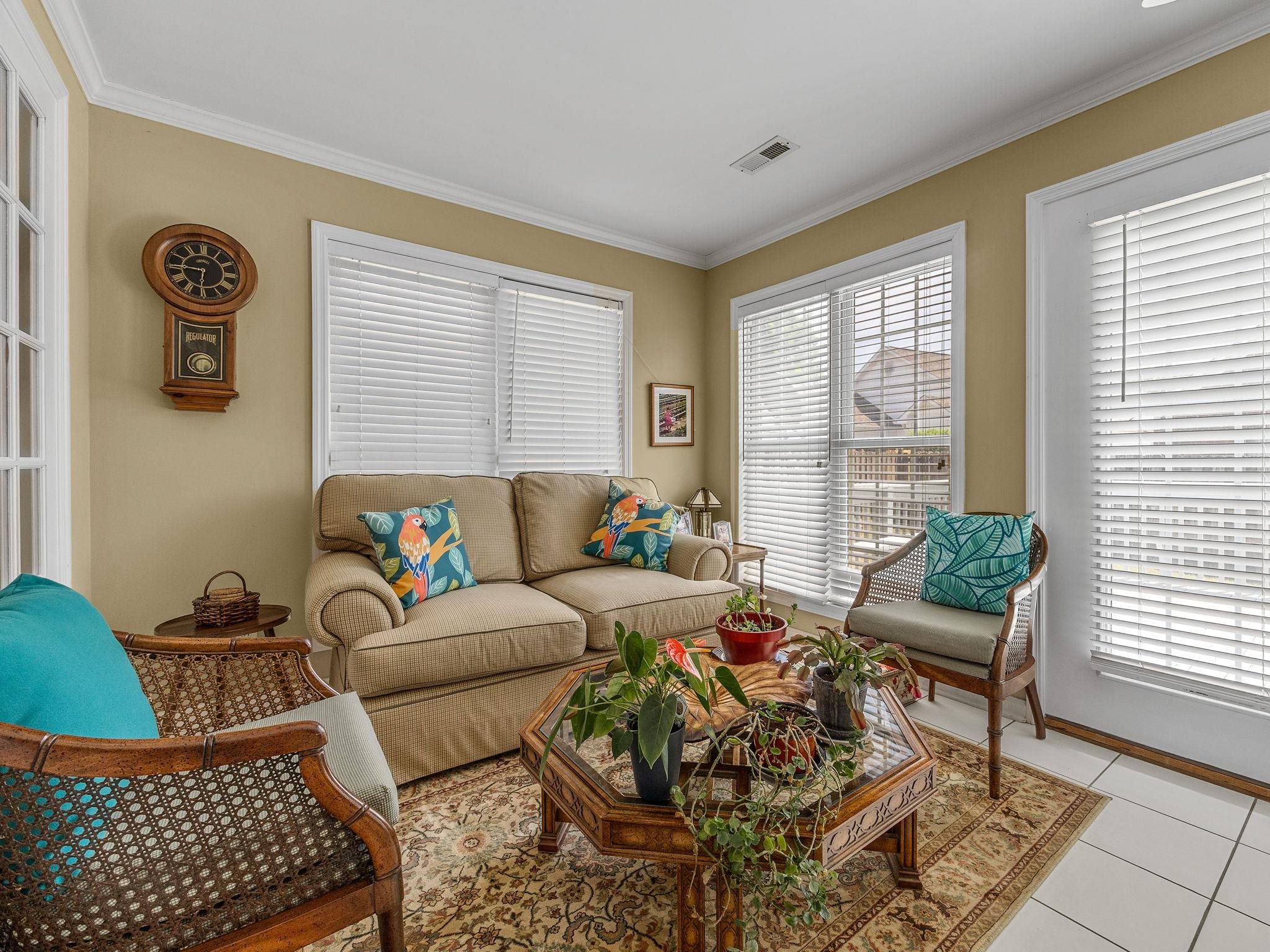 81 Arbours West Lane