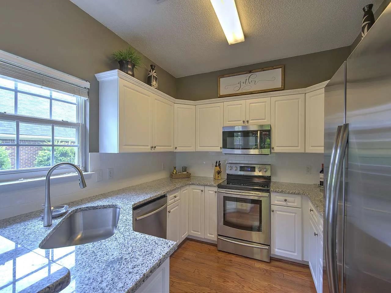 329 N Sweetwater Hills