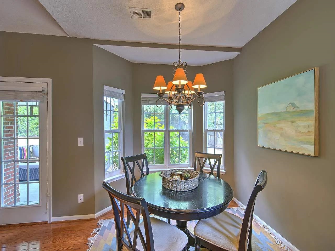 329 N Sweetwater Hills