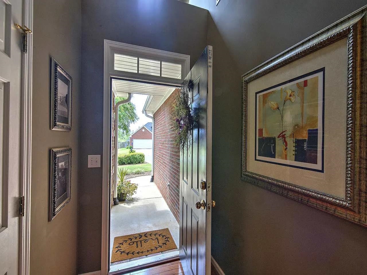 329 N Sweetwater Hills