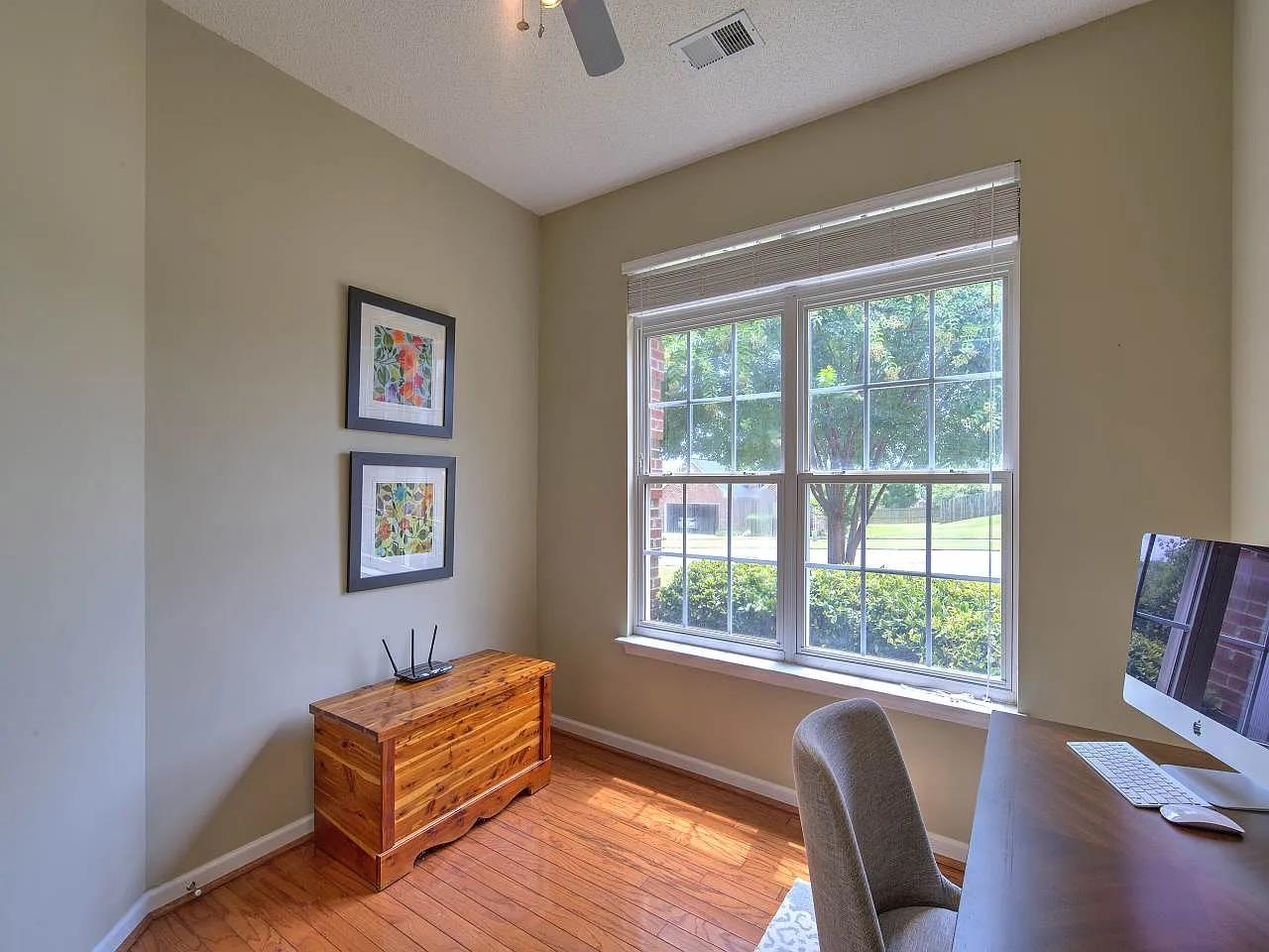 329 N Sweetwater Hills