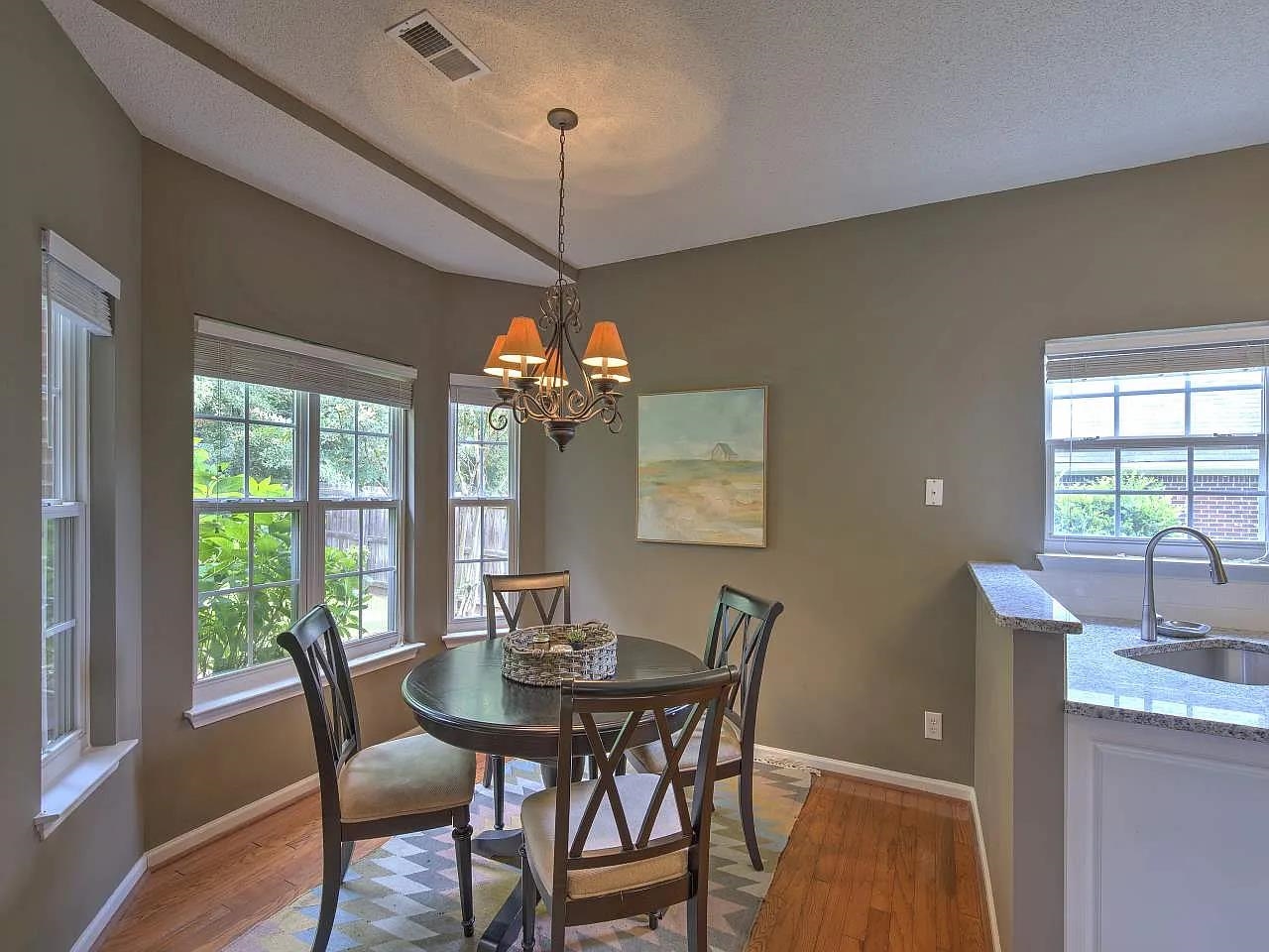 329 N Sweetwater Hills