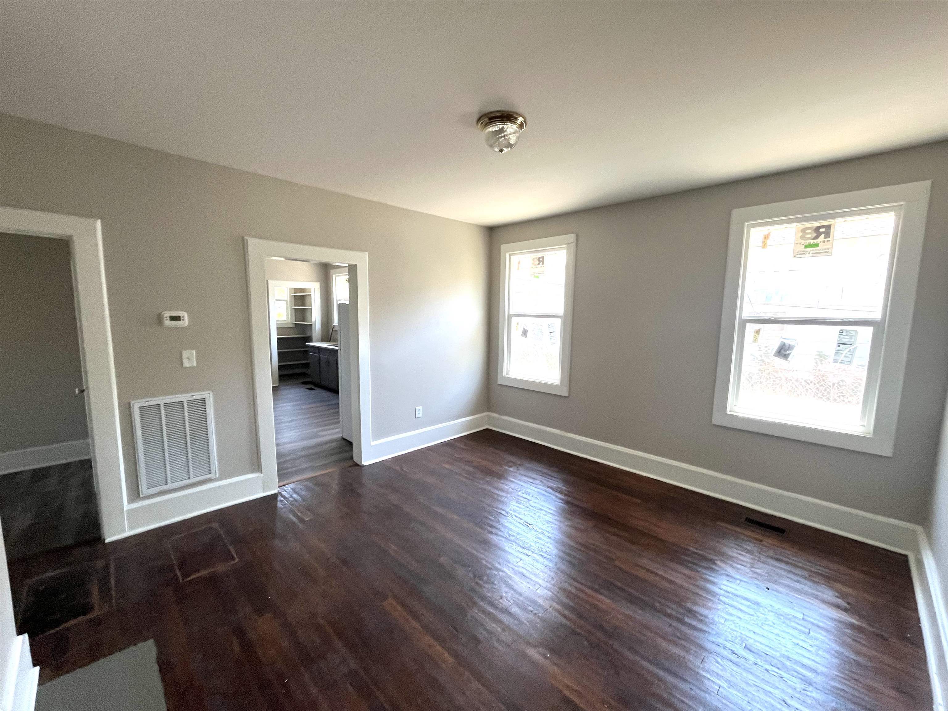 166 Edwards Avenue
