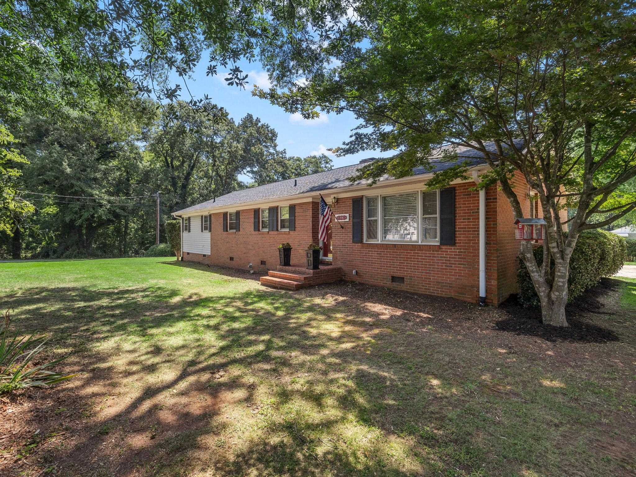 98 Littlejohn Court