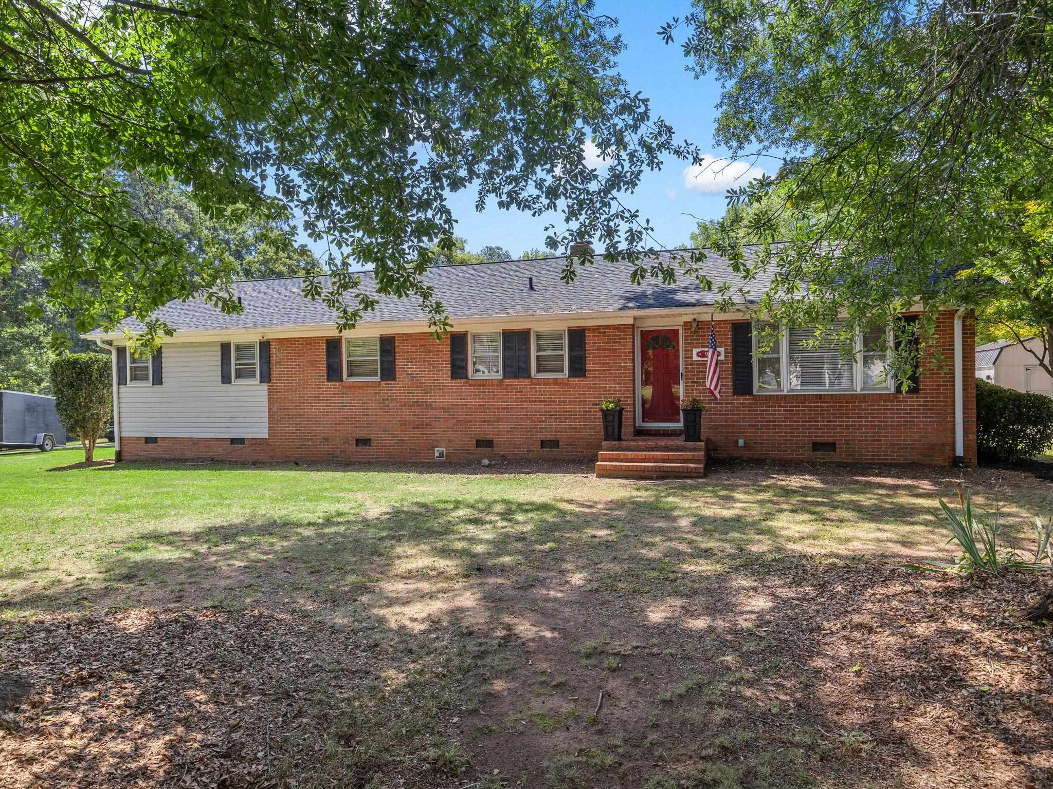 98 Littlejohn Court