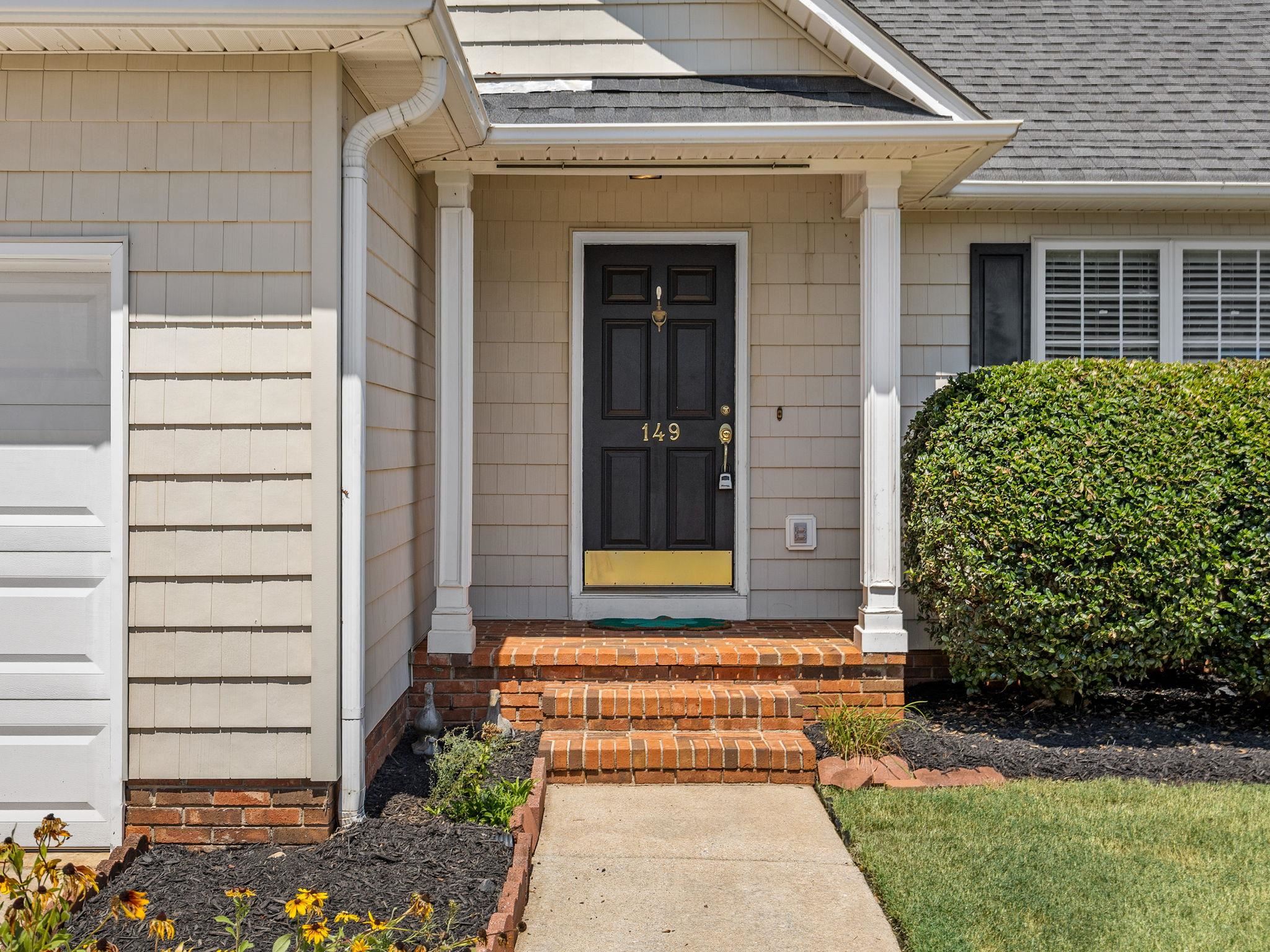 149 Kingsley Park Drive