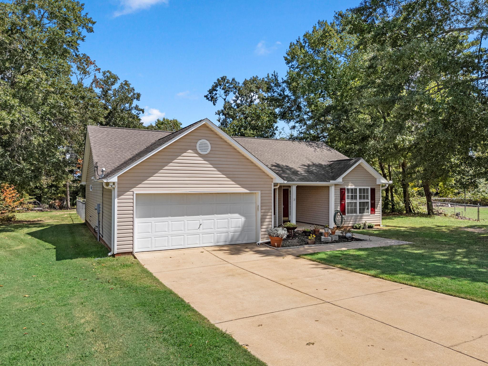 172 Lockland Drive