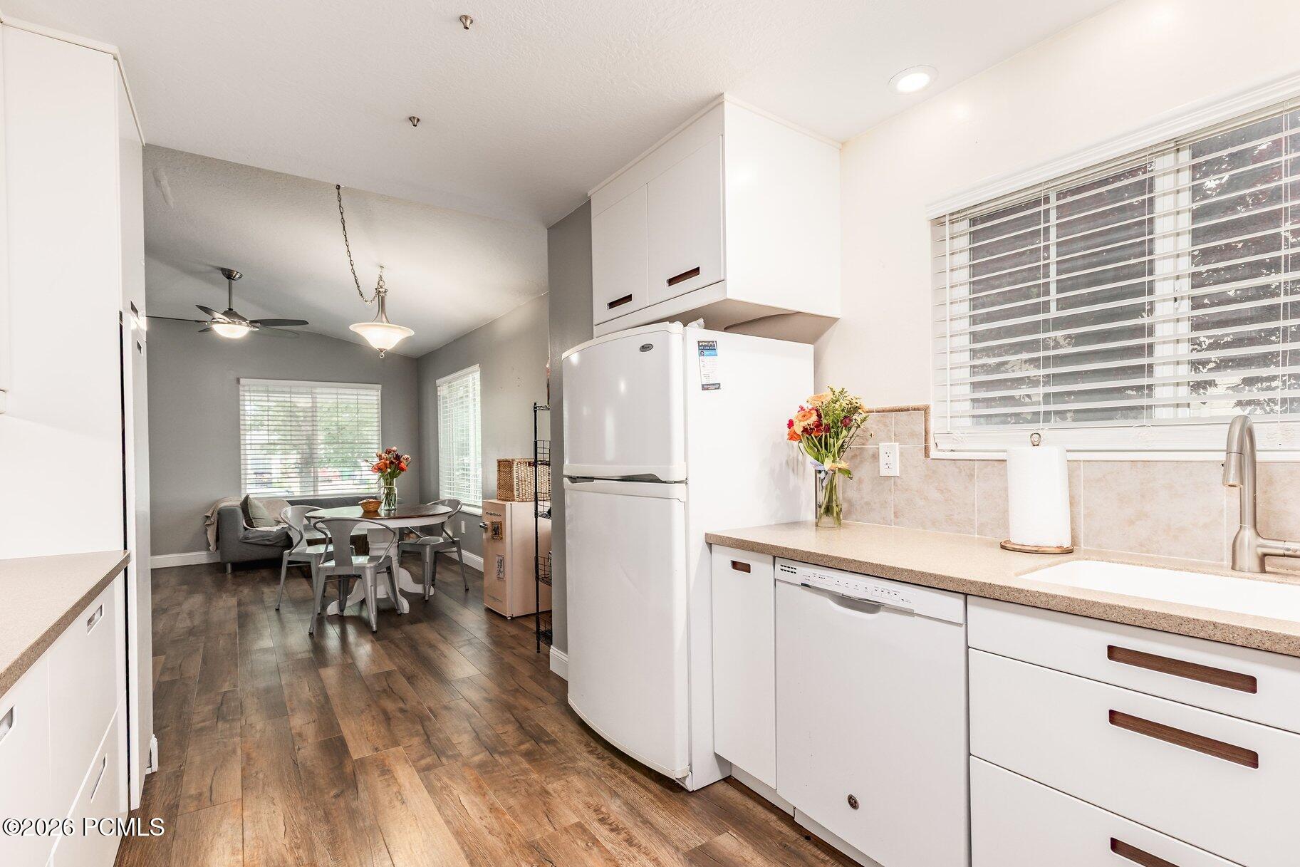 857 W 200 South