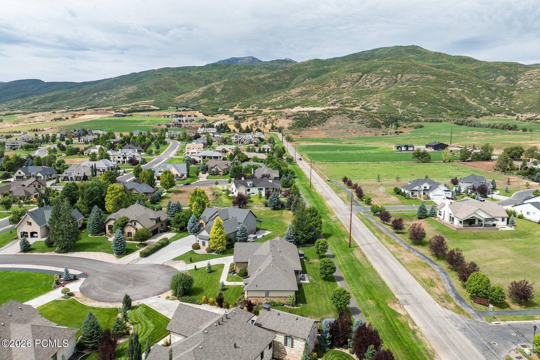 900 S Price Farm Court