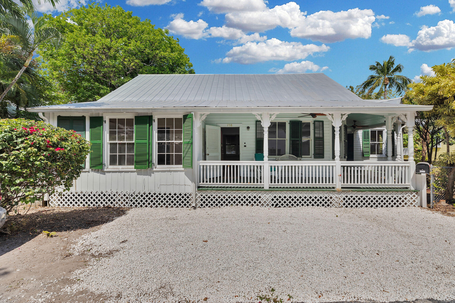 708 William Street