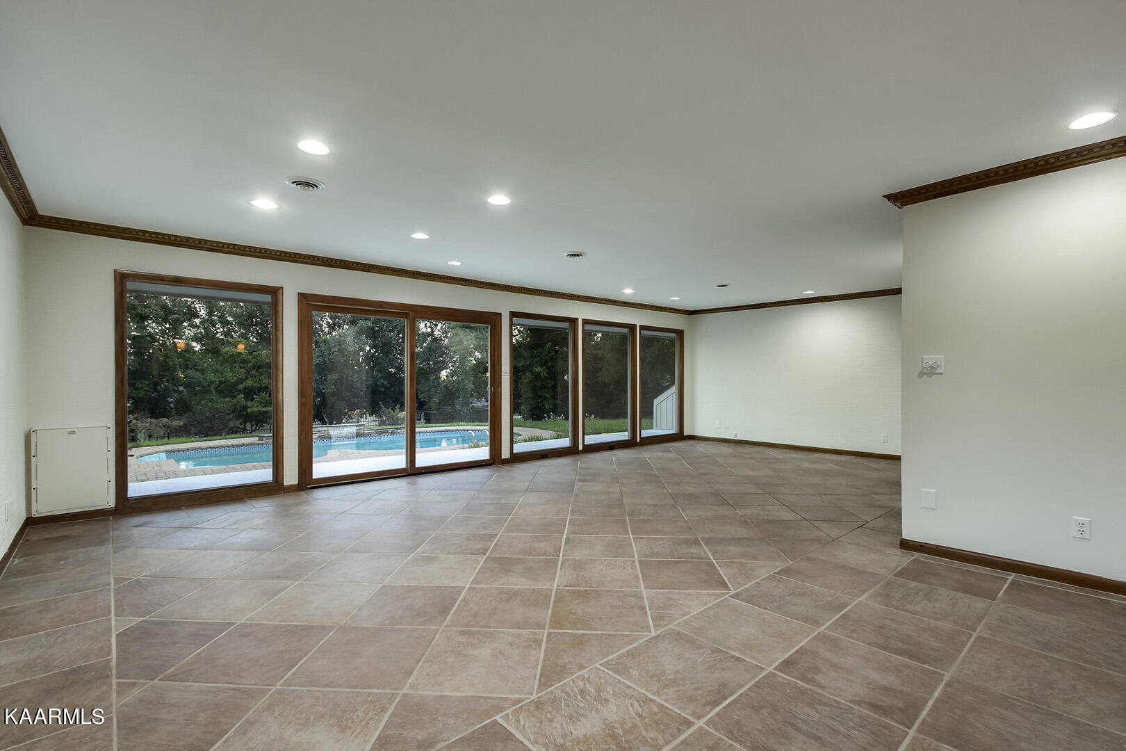 12206 Oakland Hills Point