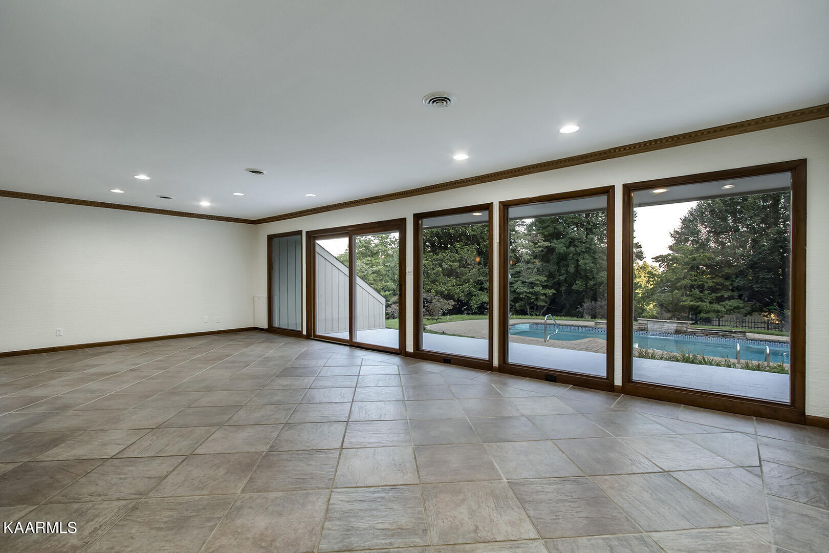 12206 Oakland Hills Point