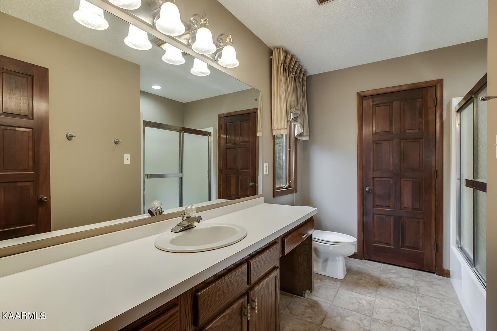 12206 Oakland Hills Point