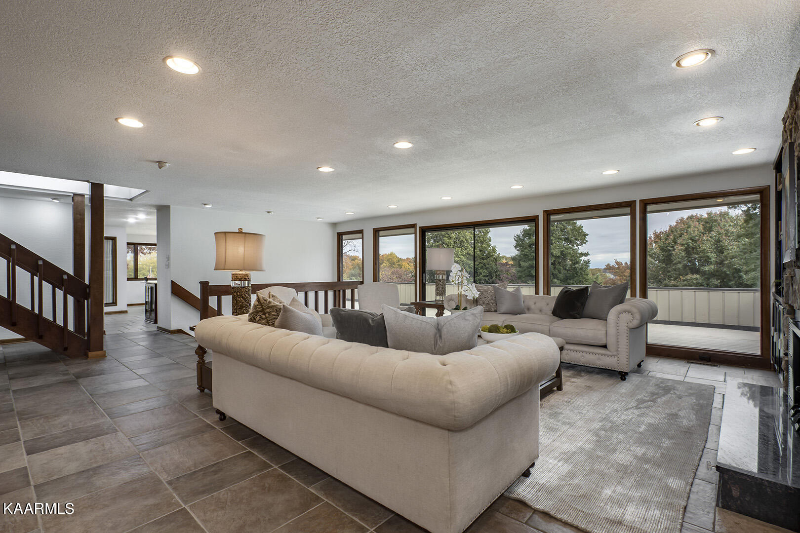 12206 Oakland Hills Point