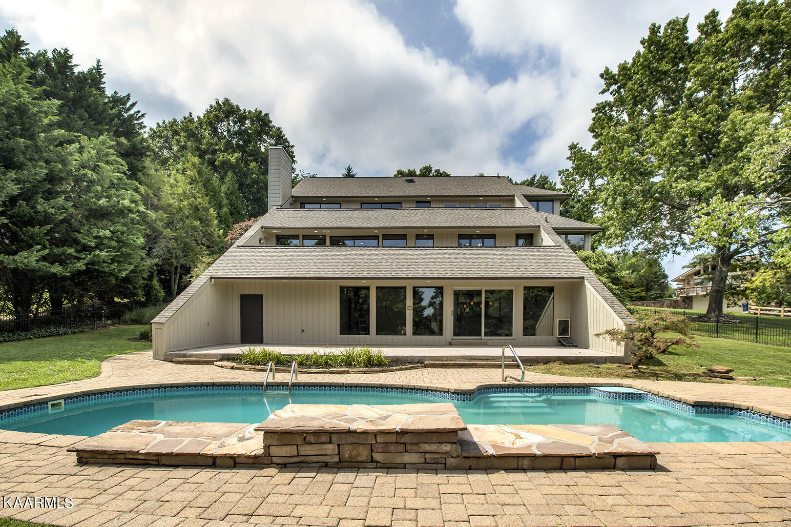 12206 Oakland Hills Point