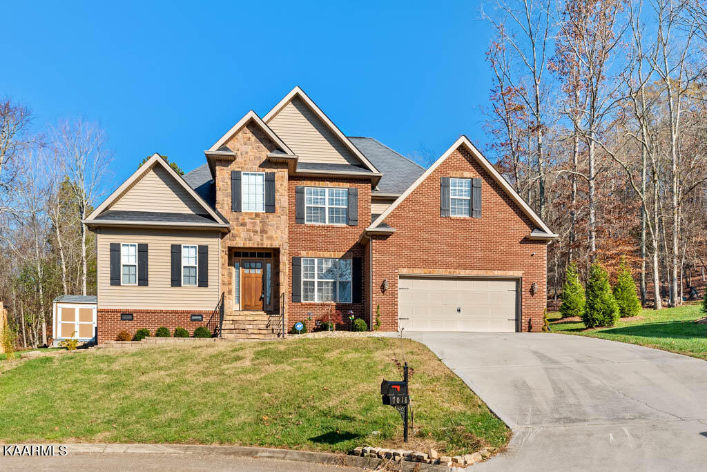 7018 Maysville Lane