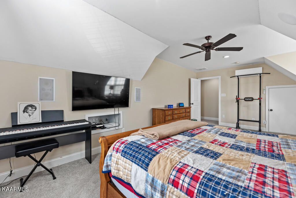 7018 Maysville Lane