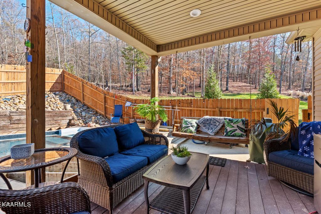 7018 Maysville Lane