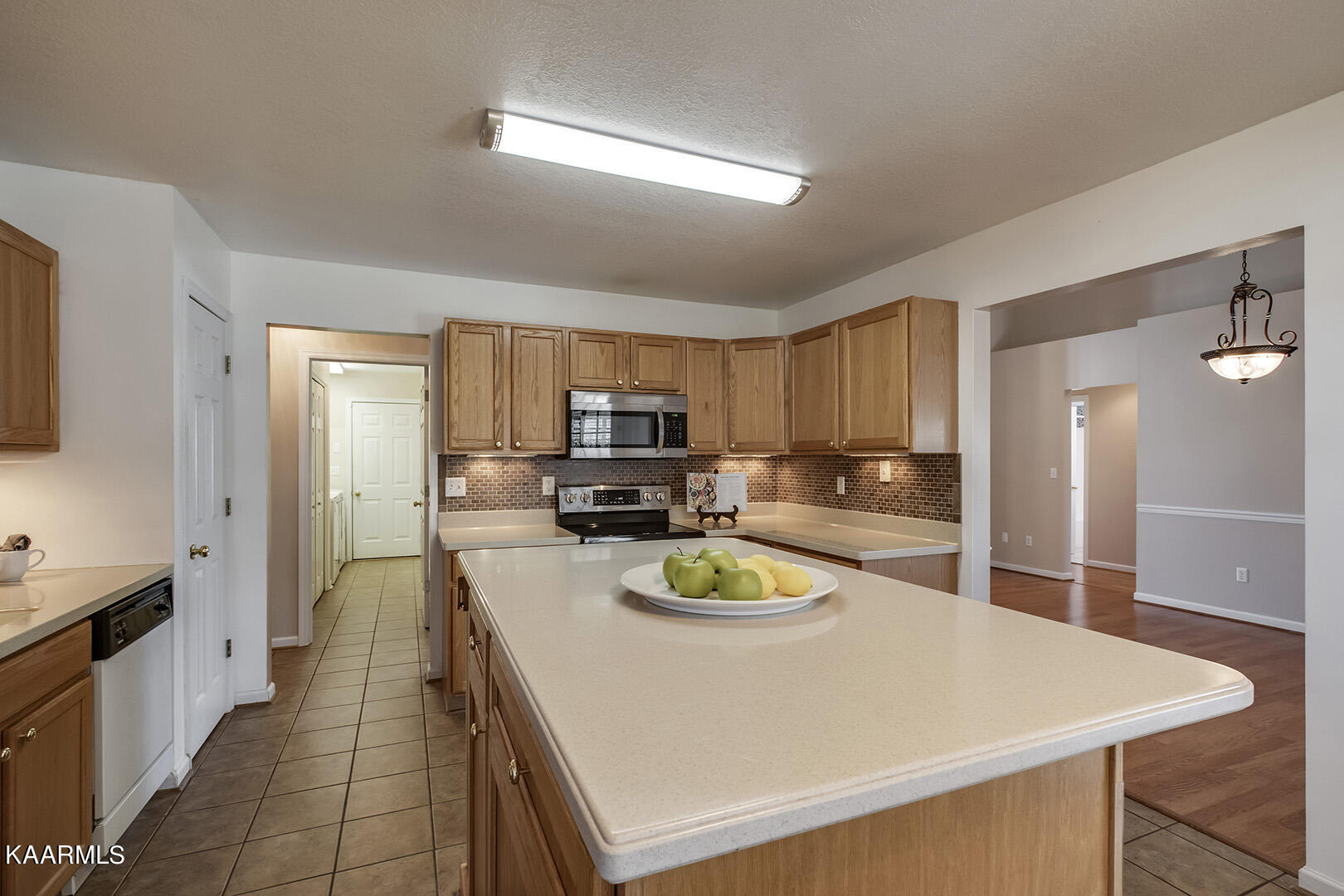 1575 Maremont Rd