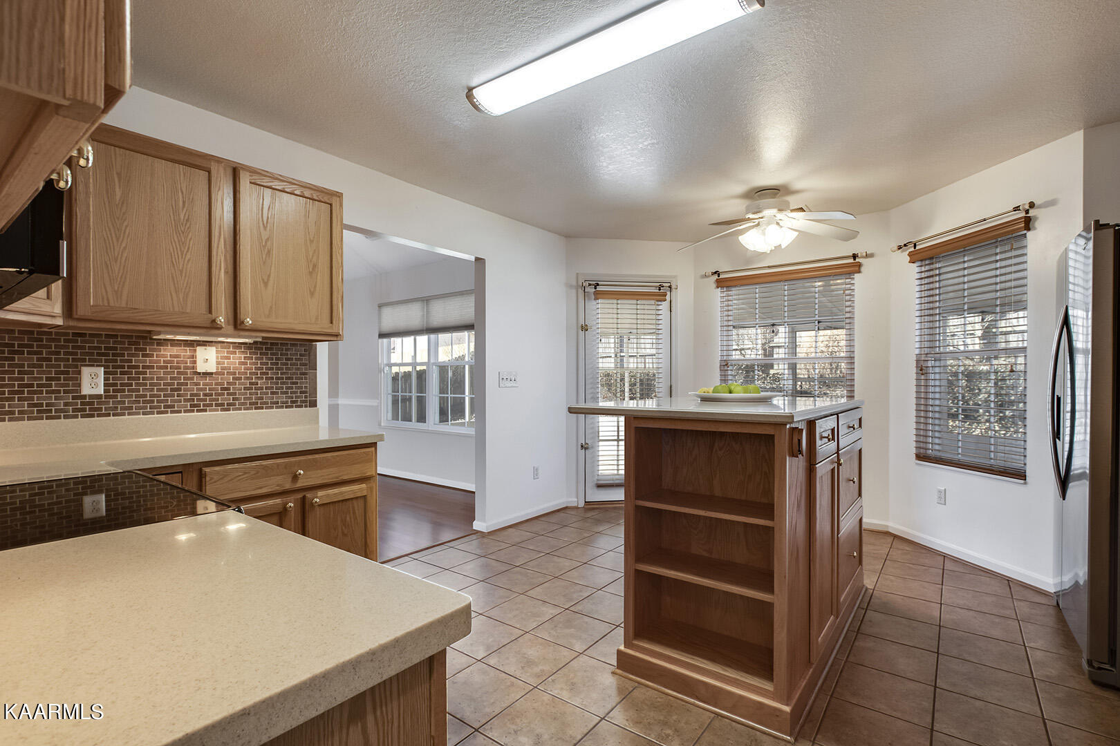 1575 Maremont Rd