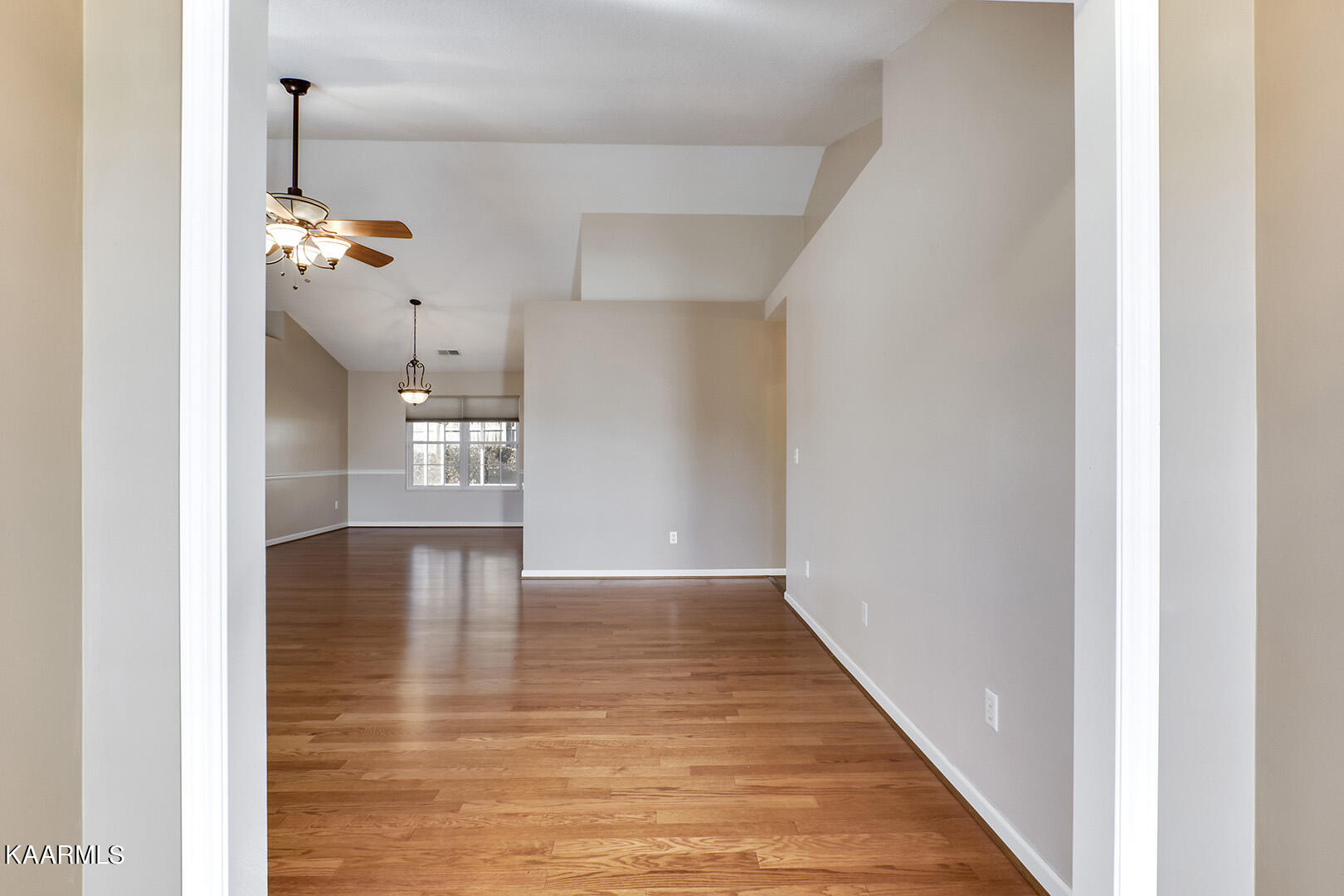 1575 Maremont Rd