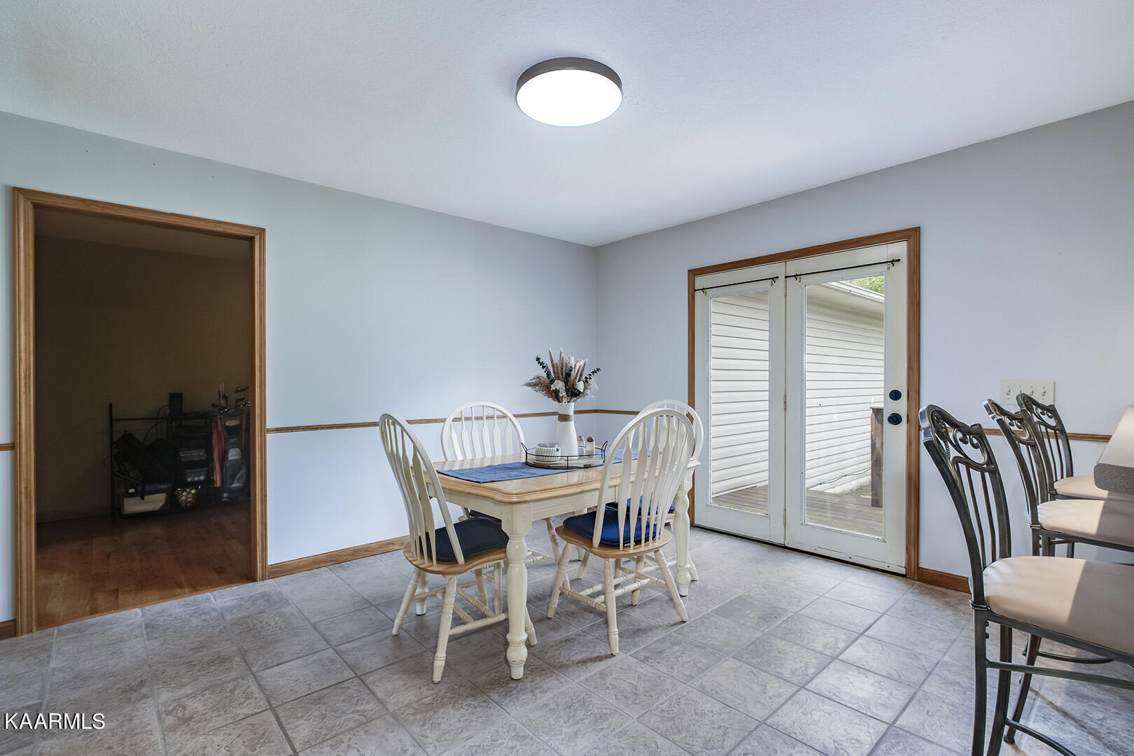 113 Hummingbird Lane