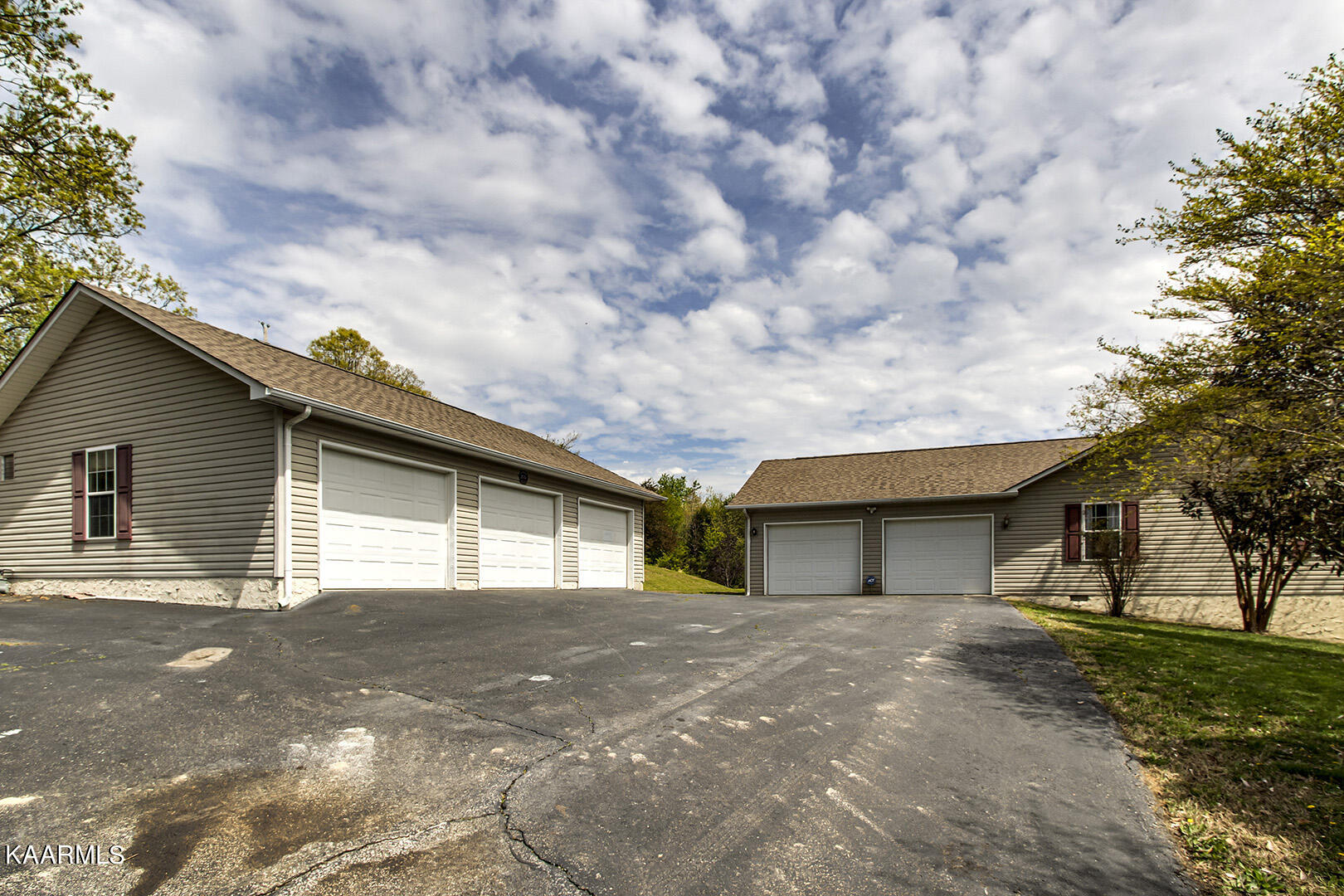113 Hummingbird Lane