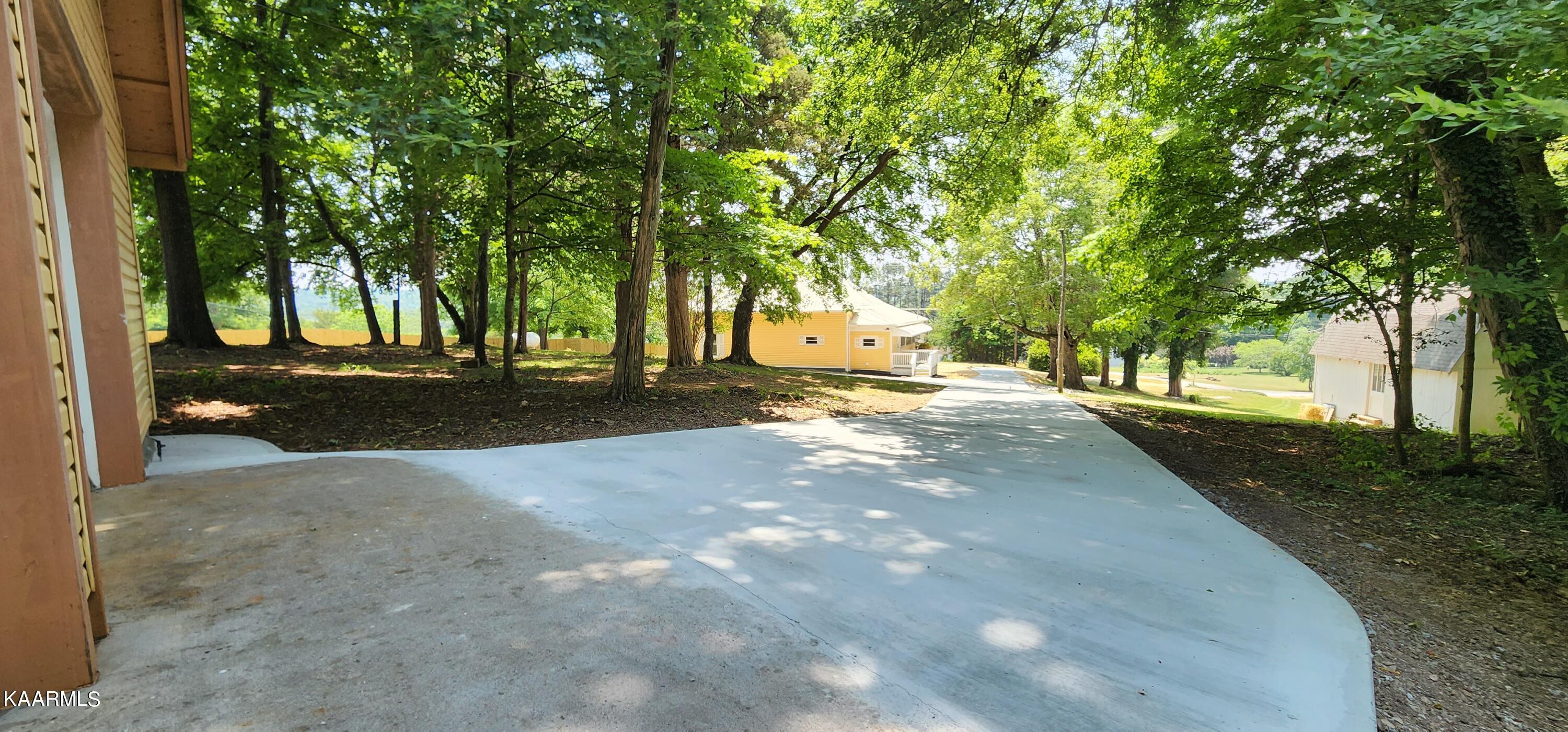 173 Hamil Rd